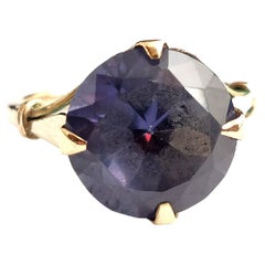 Vintage colour change sapphire cocktail ring, 9k gold, c1940s 
