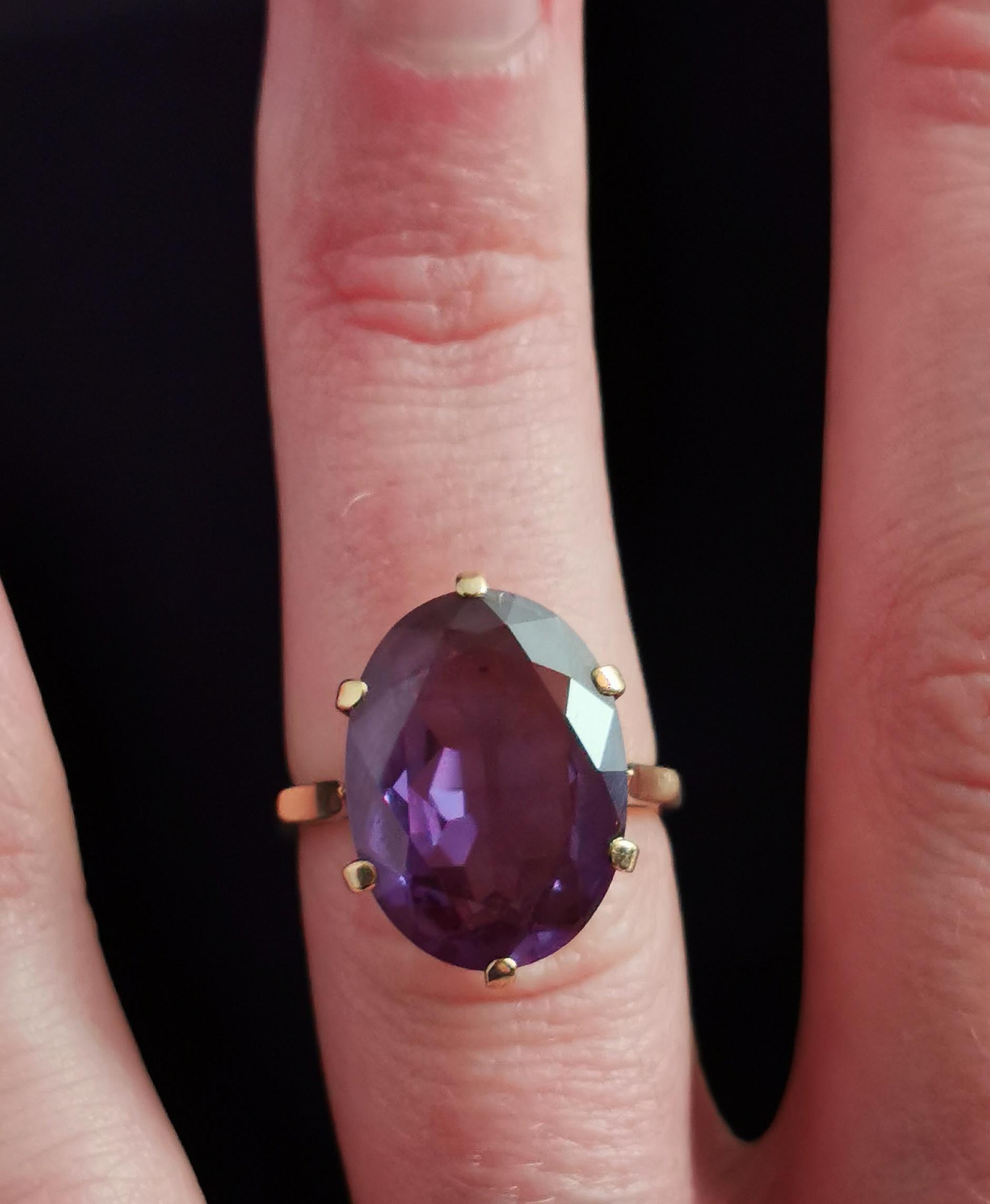 Oval Cut Vintage Colour Change Sapphire Cocktail Ring, 9k Yellow Gold, Alexandrite