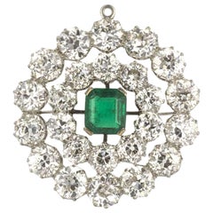 Diamond Pendant Necklaces