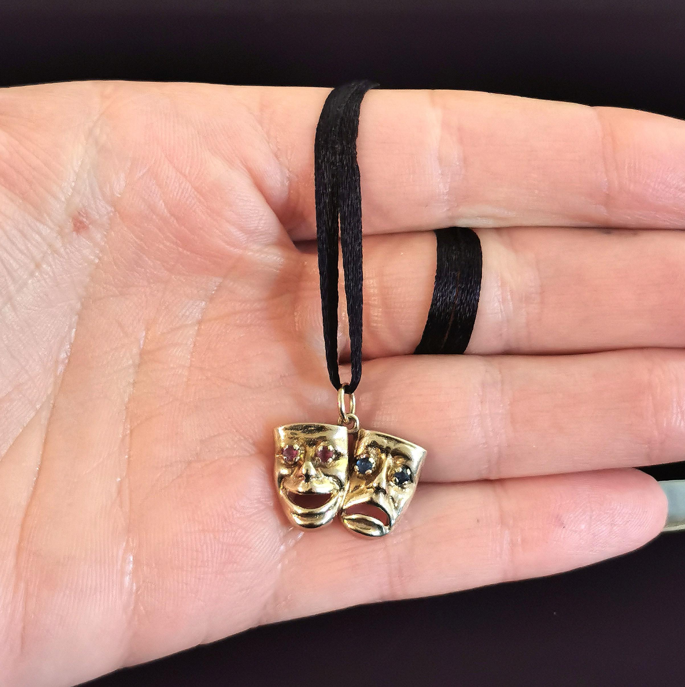 Vintage Comedy and Tragedy Pendant, 9k Yellow Gold L, Ruby and Sapphire 4