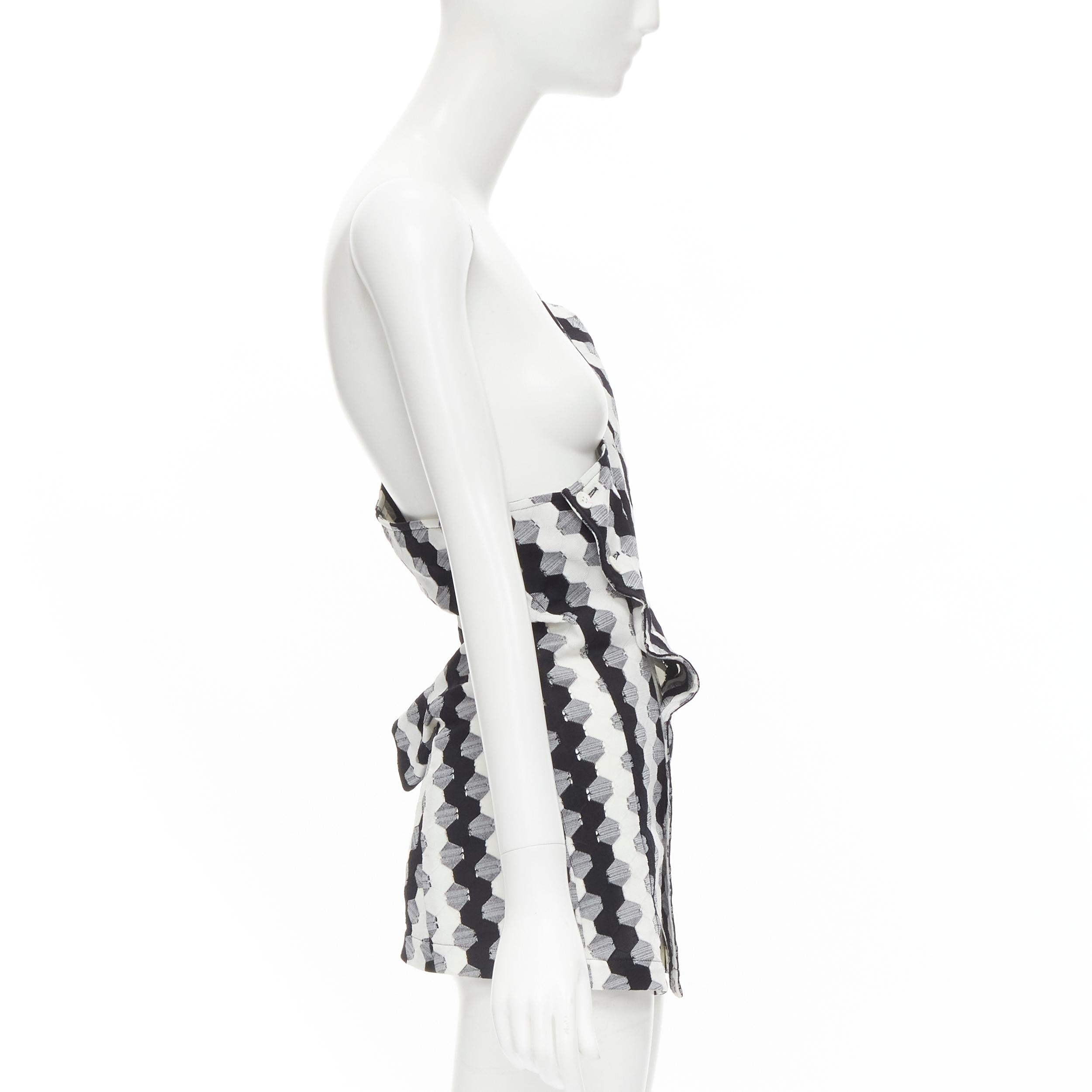 vintage COMME DES GARCONS 1980s black geometric soccer patchwork one shoulder tu In Excellent Condition In Hong Kong, NT