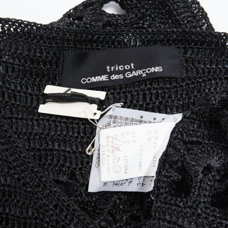 Vintage COMME DES GARCONS 1989 Schwarzer offen gehäkelter Pullover aus Acryl mit Schleife S im Angebot 6