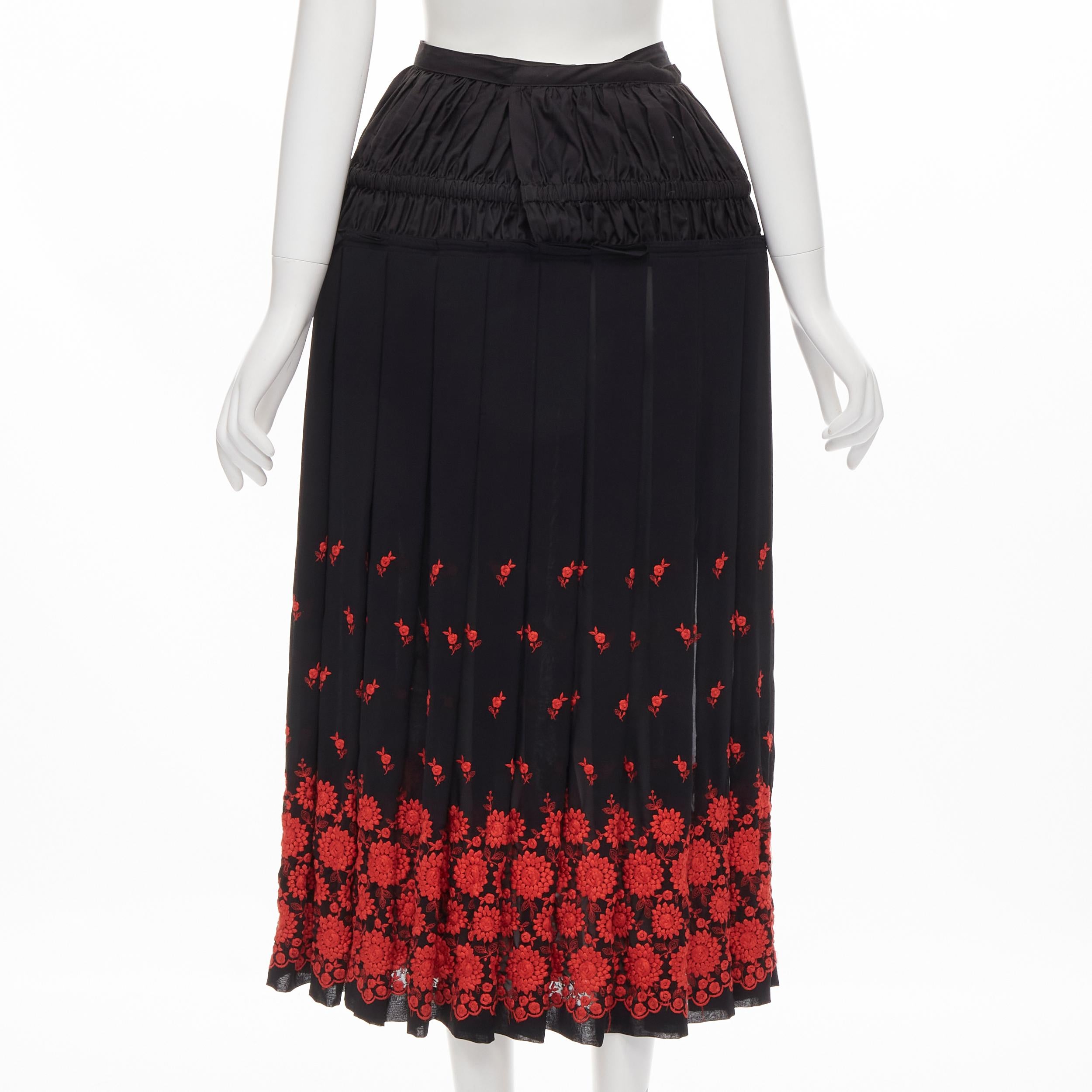Women's vintage COMME DES GARCONS 2001 black red floral embroidered peplum crin skirt M For Sale