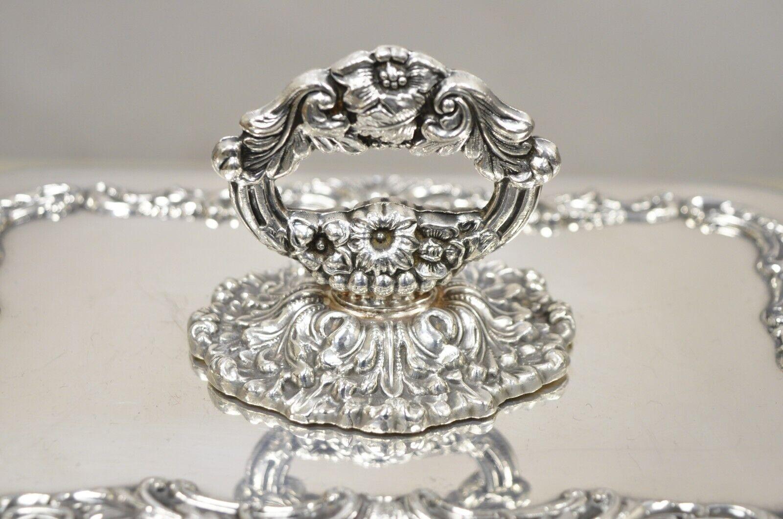 Vintage Community Ascot Silver Plated Victorian Style Lidded Serving Platter In Good Condition For Sale In Philadelphia, PA