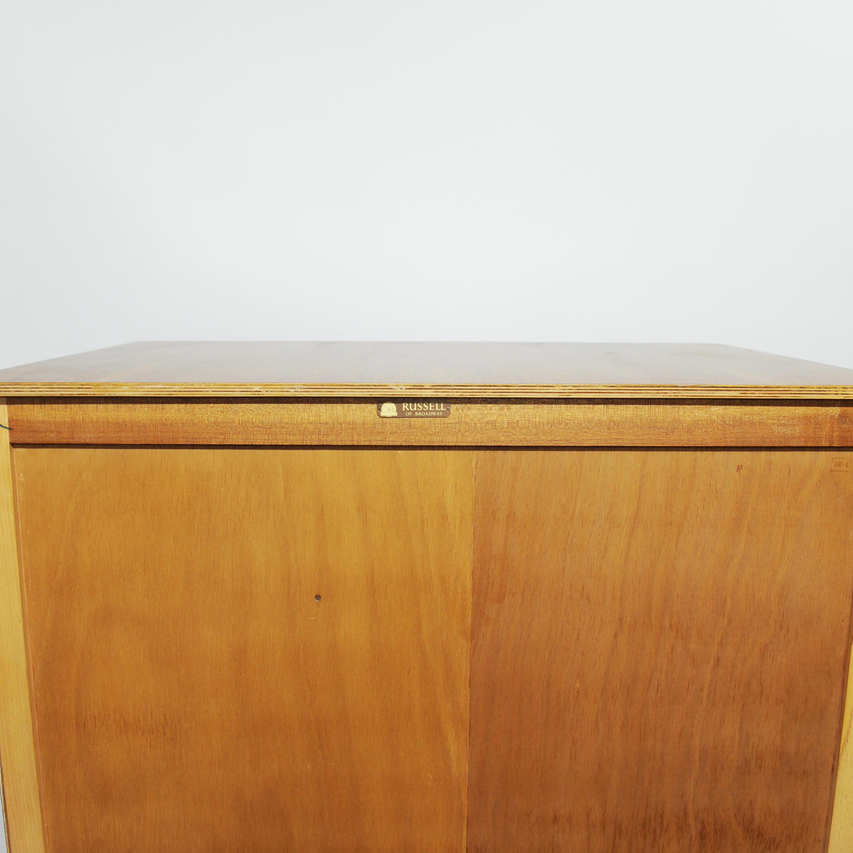 Vintage Compact Walnut Wardrobe by Gordon Russell, 1960s For Sale 6