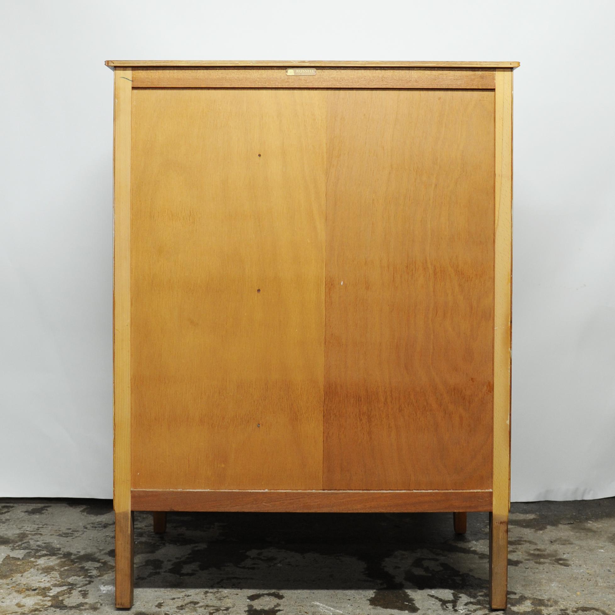 Vintage Compact Walnut Wardrobe by Gordon Russell, 1960s For Sale 7
