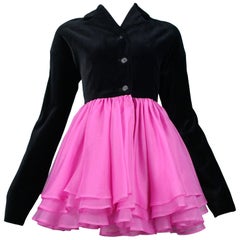Chaqueta de noche vintage Complice Terciopelo negro Puf rosa 1991