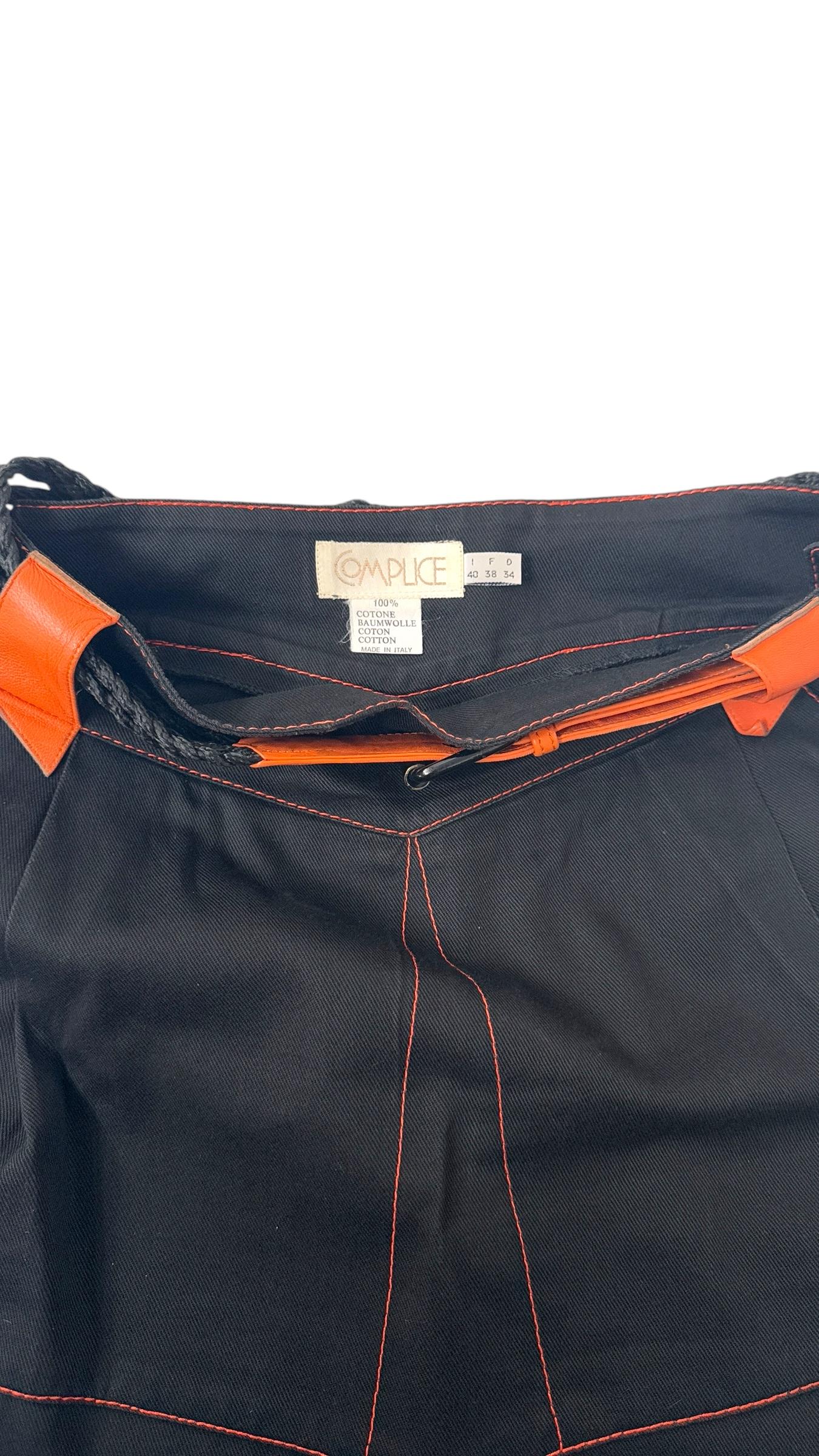 Donna Vintage Complice by Genny Two-Piece Black and Orange Cotton & Leather Set in vendita
