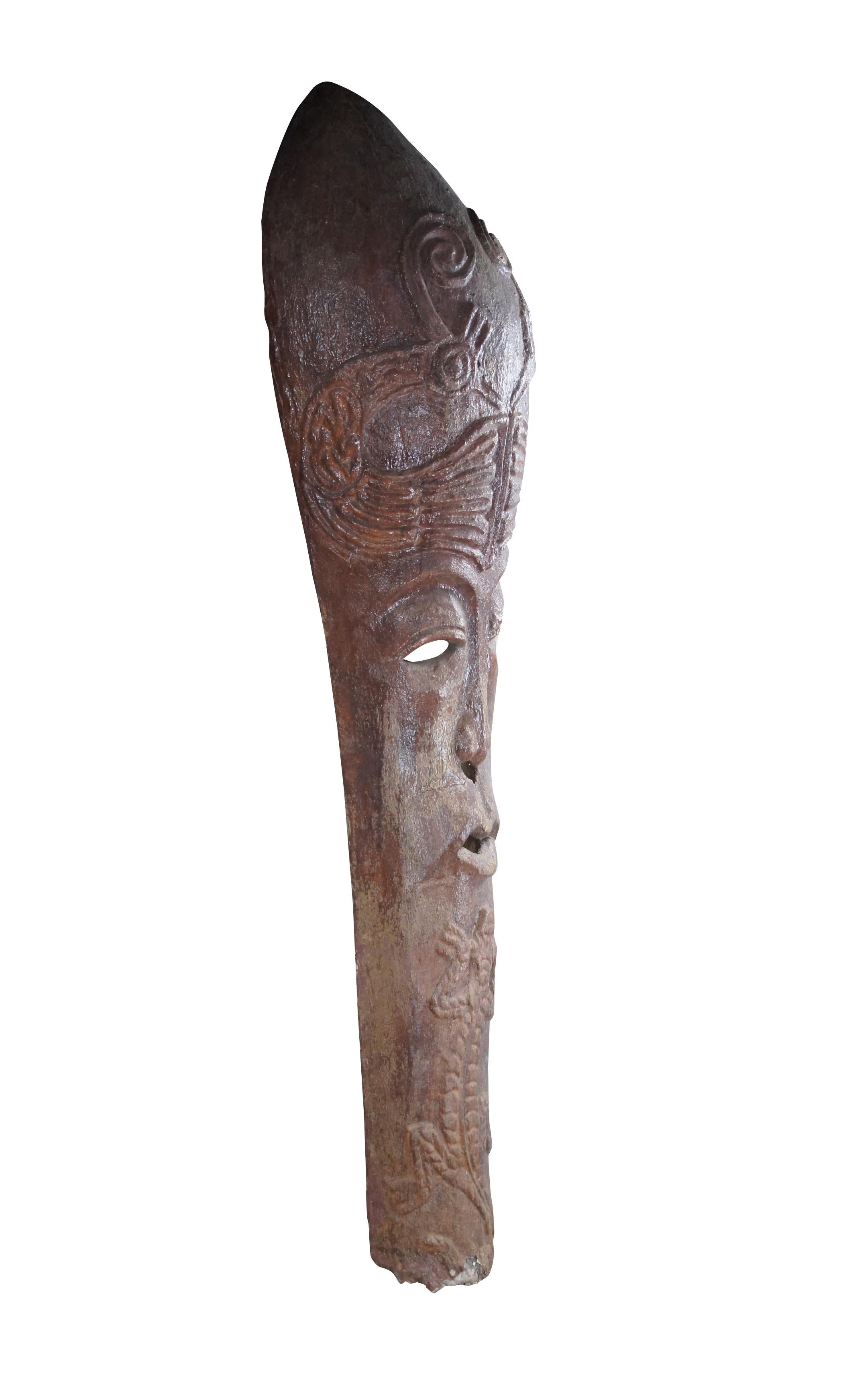 Tribal Masque tribal vintage composite Tiki Hut Totem Garden Statue Bali polynésienne 203 cm en vente