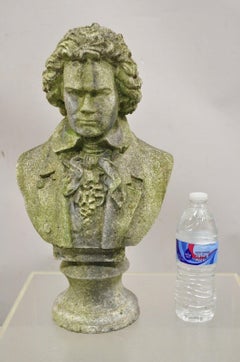 Scultura vintage in cemento armato Beethoven in stile classico