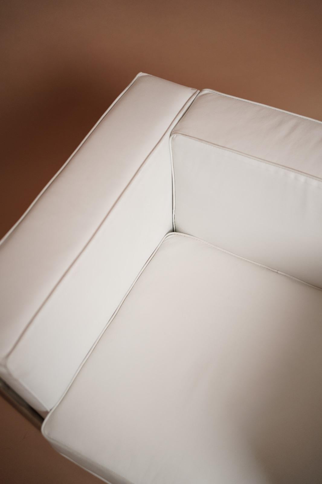 Vintage Confort Le Corbusier LC2 Longue Chair Italy 1970s For Sale 1