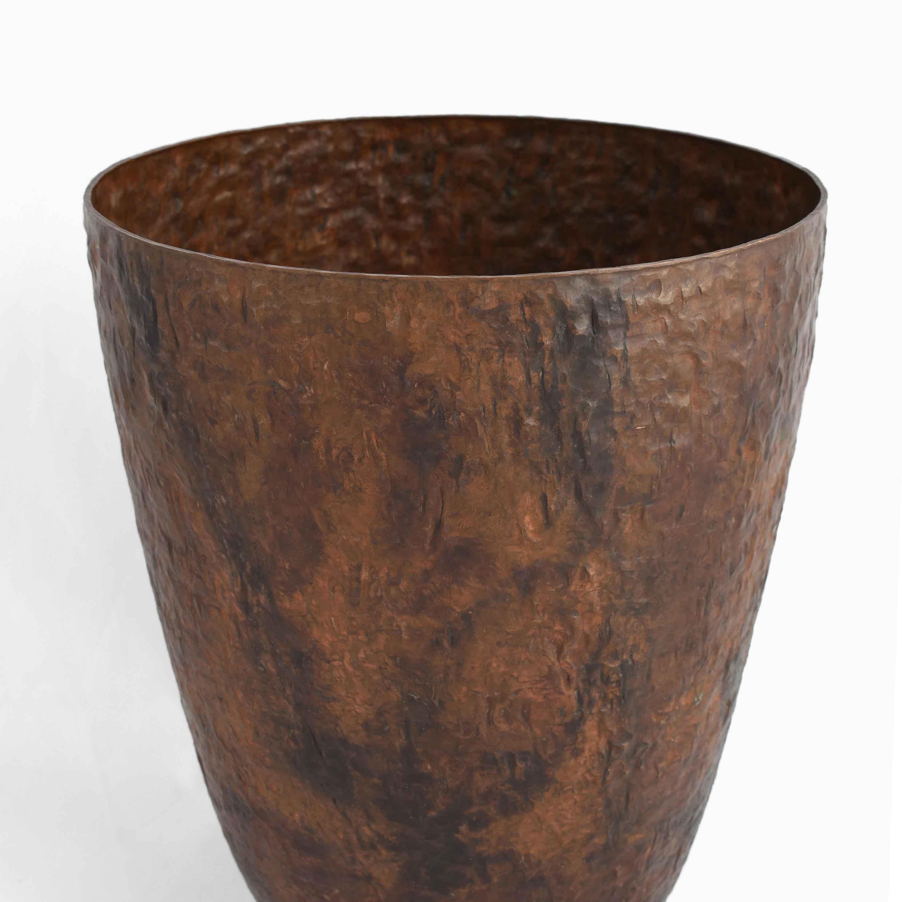Conical copper vase is an original decorative object realized in the 1960s. 

Original copper manufact. 

Created by Max Zeher. Made in Germany. 

The 