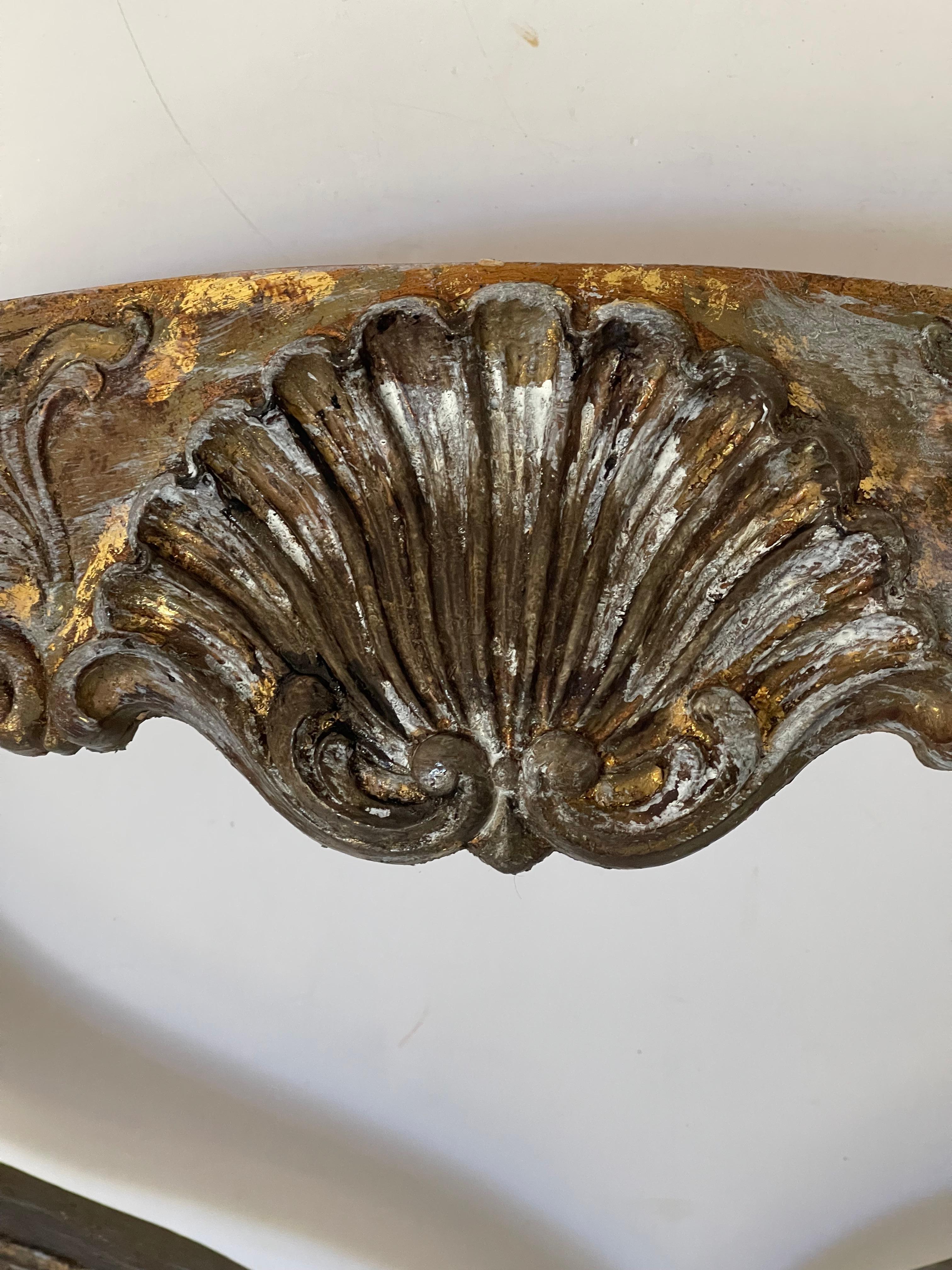 Américain Base de table console Vintage Distressed en vente