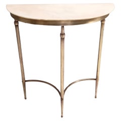 Table console vintage portugaise avec plateau en marbre rose et cadre en laiton, Italie