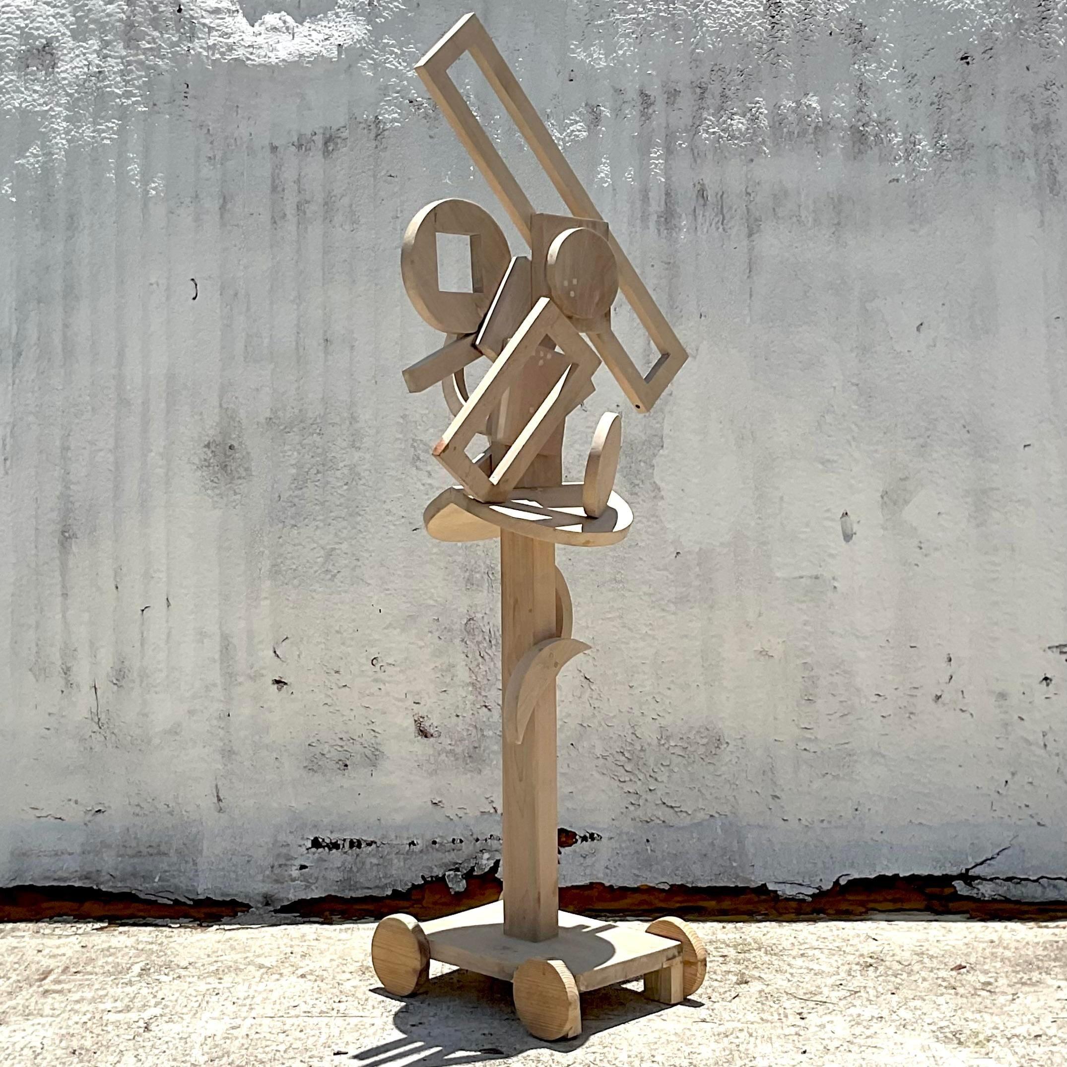20ième siècle Sculpture de sol constructiviste abstraite vintage en bois en vente