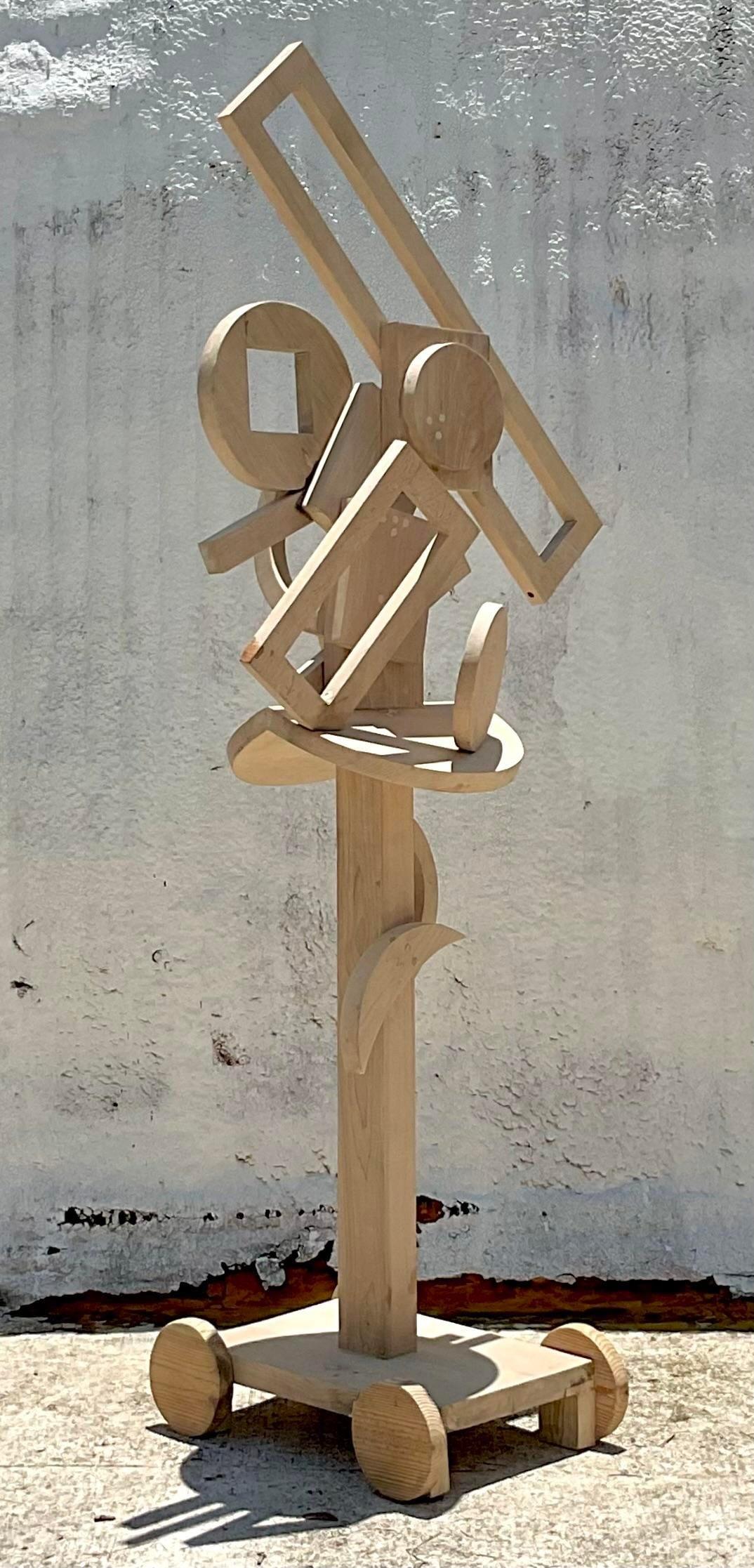 Sculpture de sol constructiviste abstraite vintage en bois en vente 2