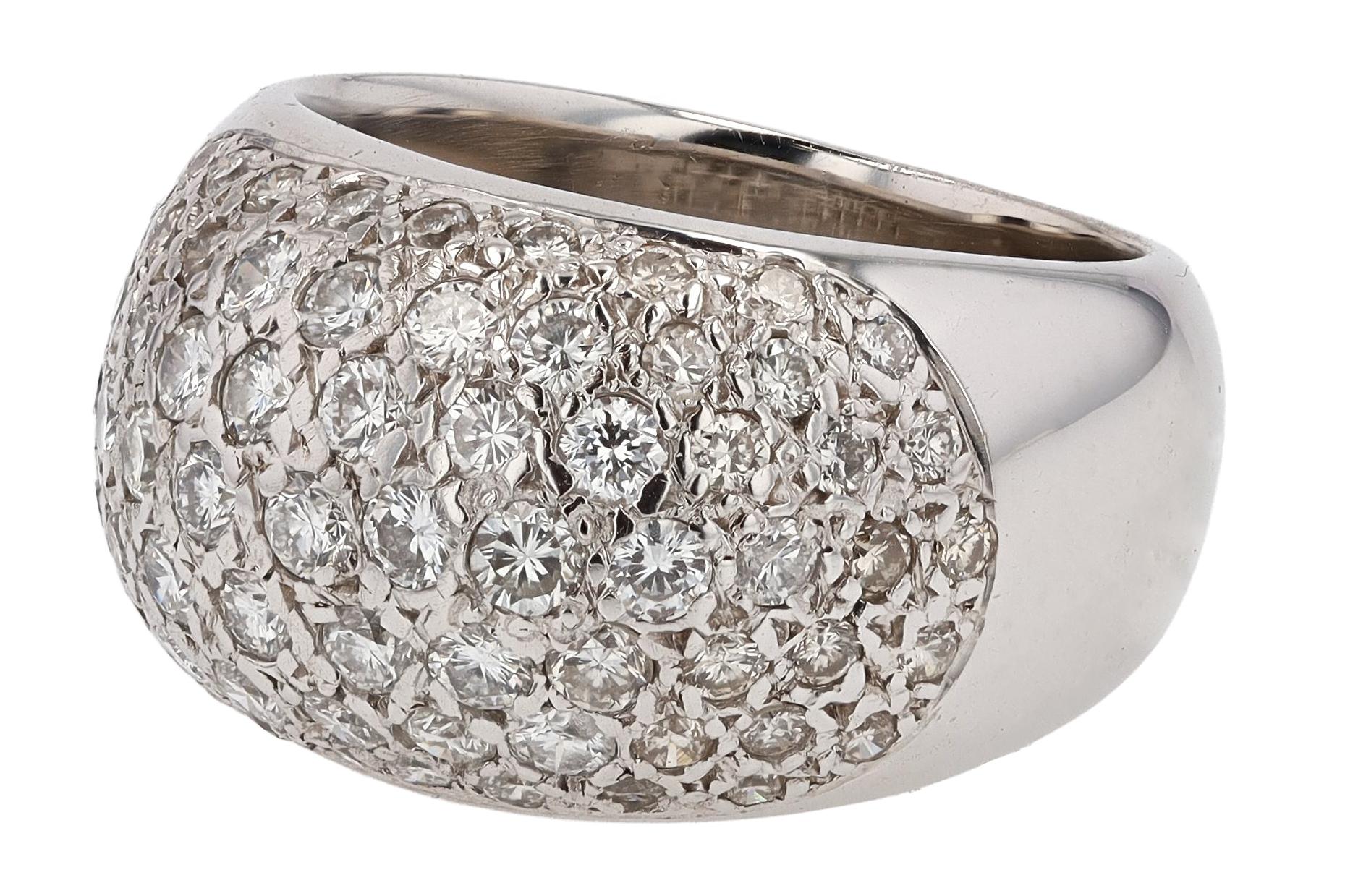 Vintage Contemporary 1.50 Carats Pavé Diamond 14k Dome Ring In Good Condition For Sale In Santa Barbara, CA