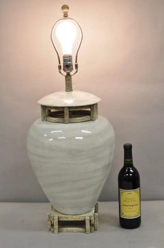 Lámpara de sobremesa de cerámica y porcelana Vintage Contemporary Architectural Ginger Jar
