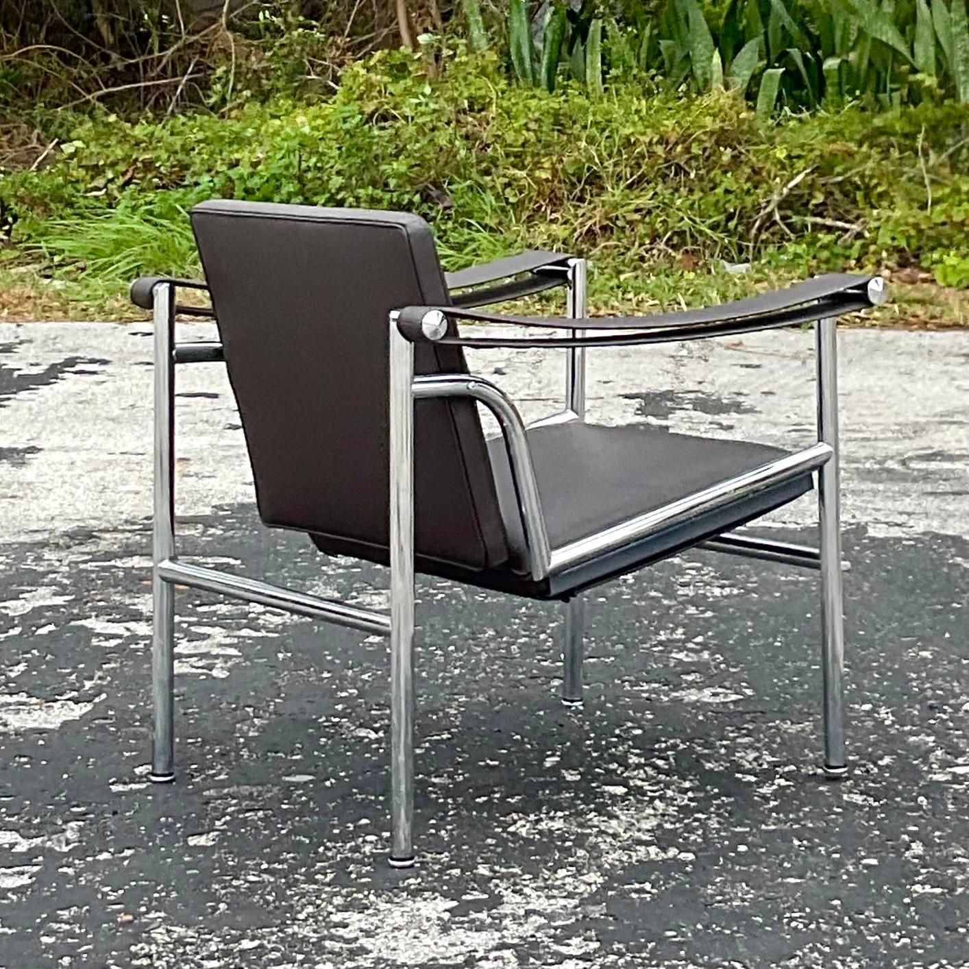 Chaise longue vintage contemporaine Corbusier pour Cassina Lc1 en cuir et chrome en vente 1