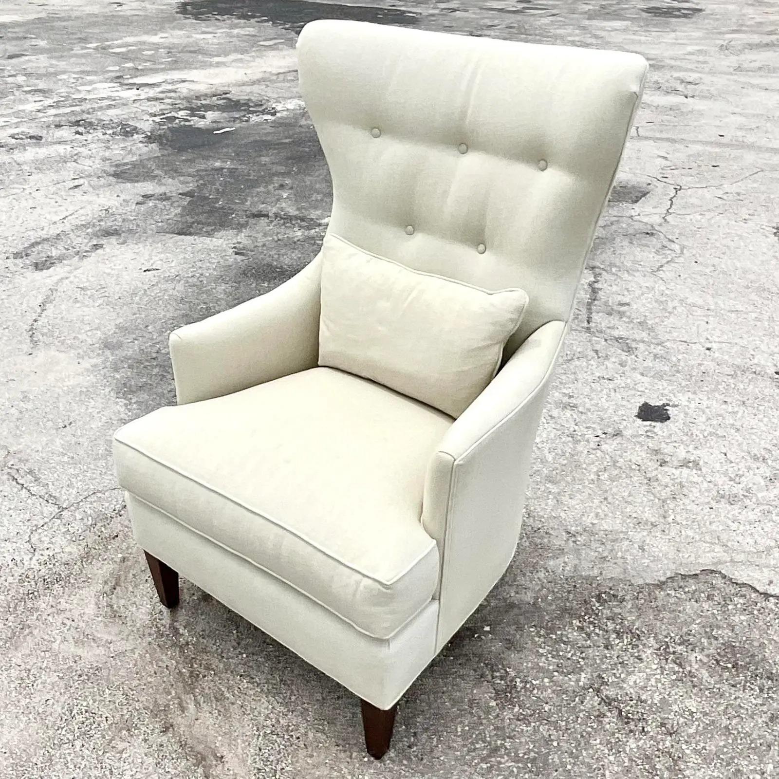 Vintage Contemporary Huntington House Wingback Chair In Good Condition In west palm beach, FL