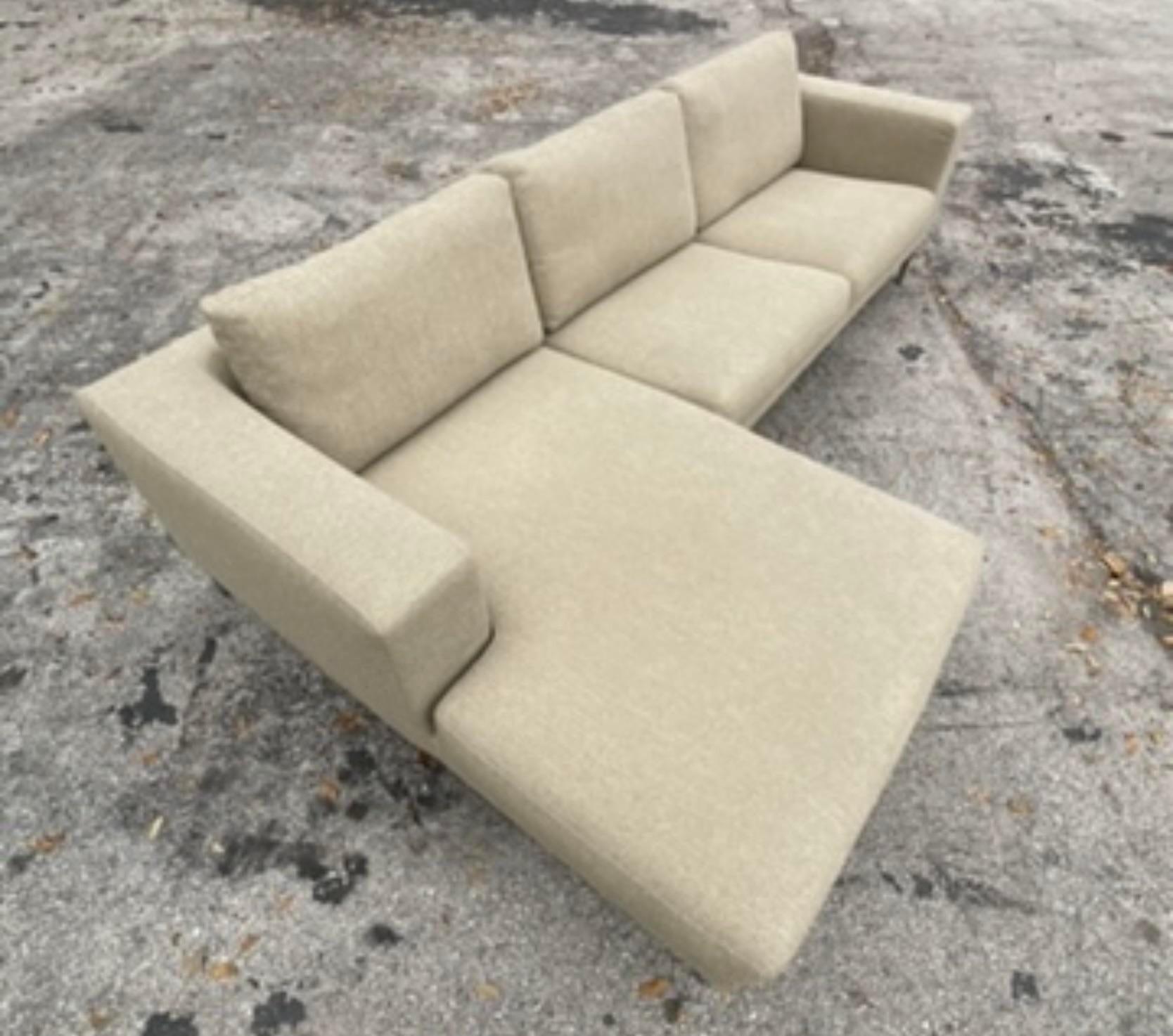 Vintage Contemporary Italian Ben Sem Boucle Sectional Sofa In Good Condition For Sale In west palm beach, FL