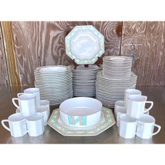 Vintage Contemporary Jack Lenor Larsen für Mikasa China Service - 97 Pieces