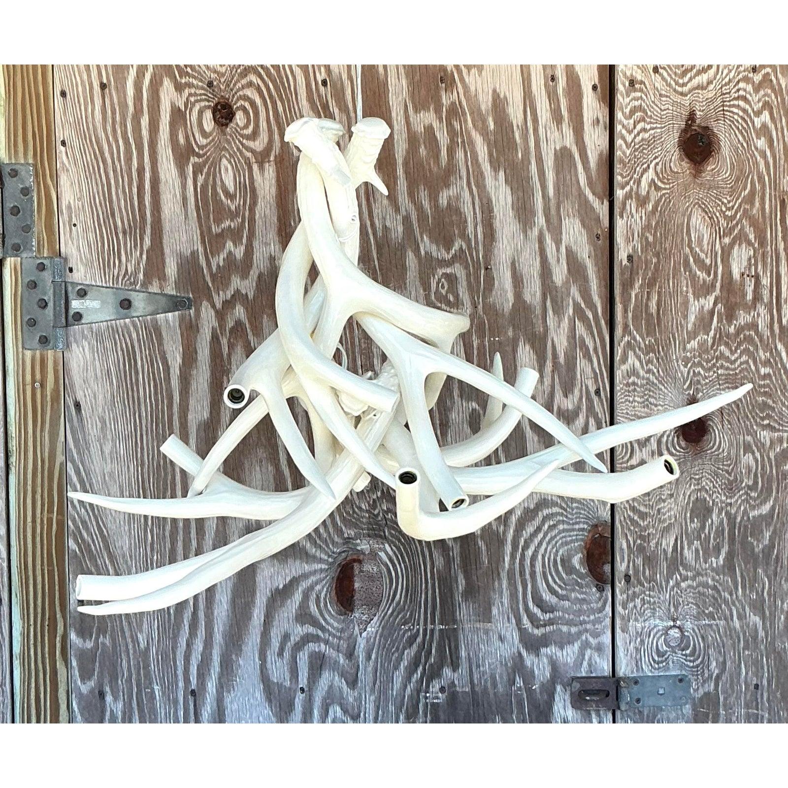 Vintage Contemporary Jason Miller for Roll and Hill Ceramic Antler Chandelier In Good Condition In West Palm Beach, FL