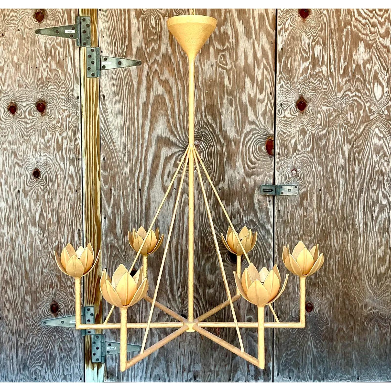 Vintage Contemporary Julie Neill Six Arm Chandelier In Good Condition In west palm beach, FL