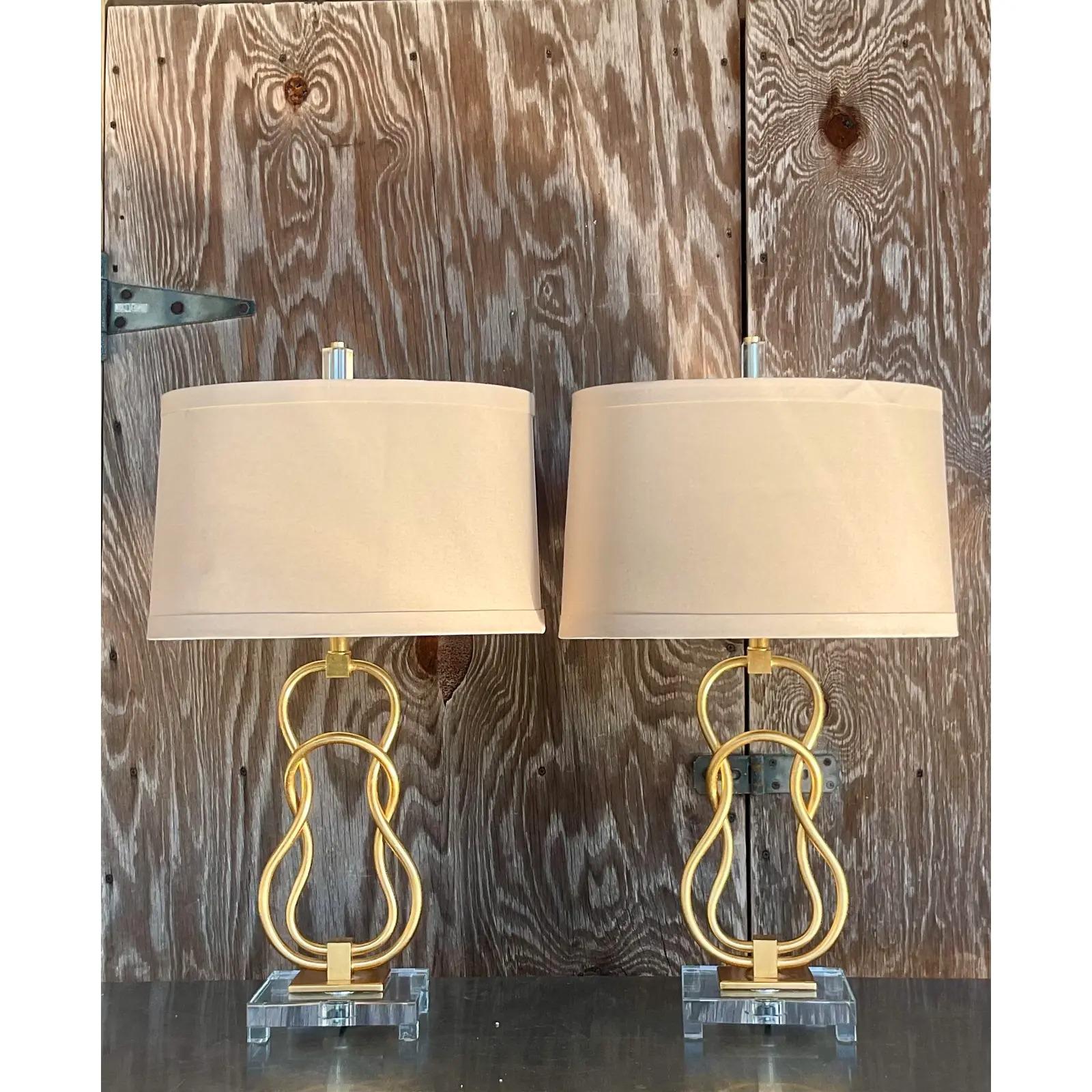 Lucite Vintage Contemporary Linked Gilt Rings Lamps - a Pair For Sale
