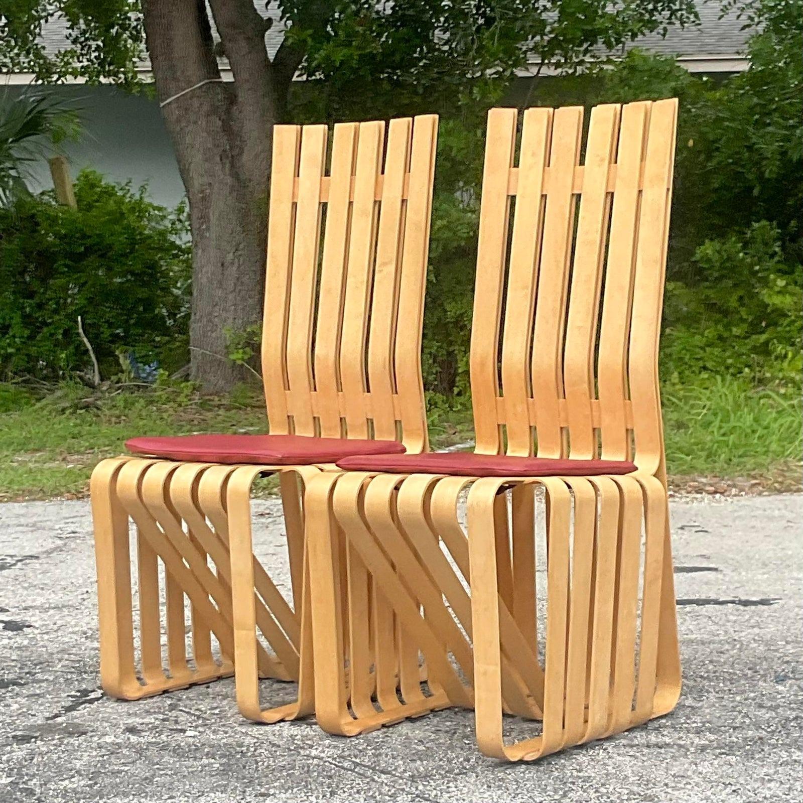Zeitgenössischer Vintage-Sessel, signiert Frank Gehry für Knoll, ein Paar im Angebot 3