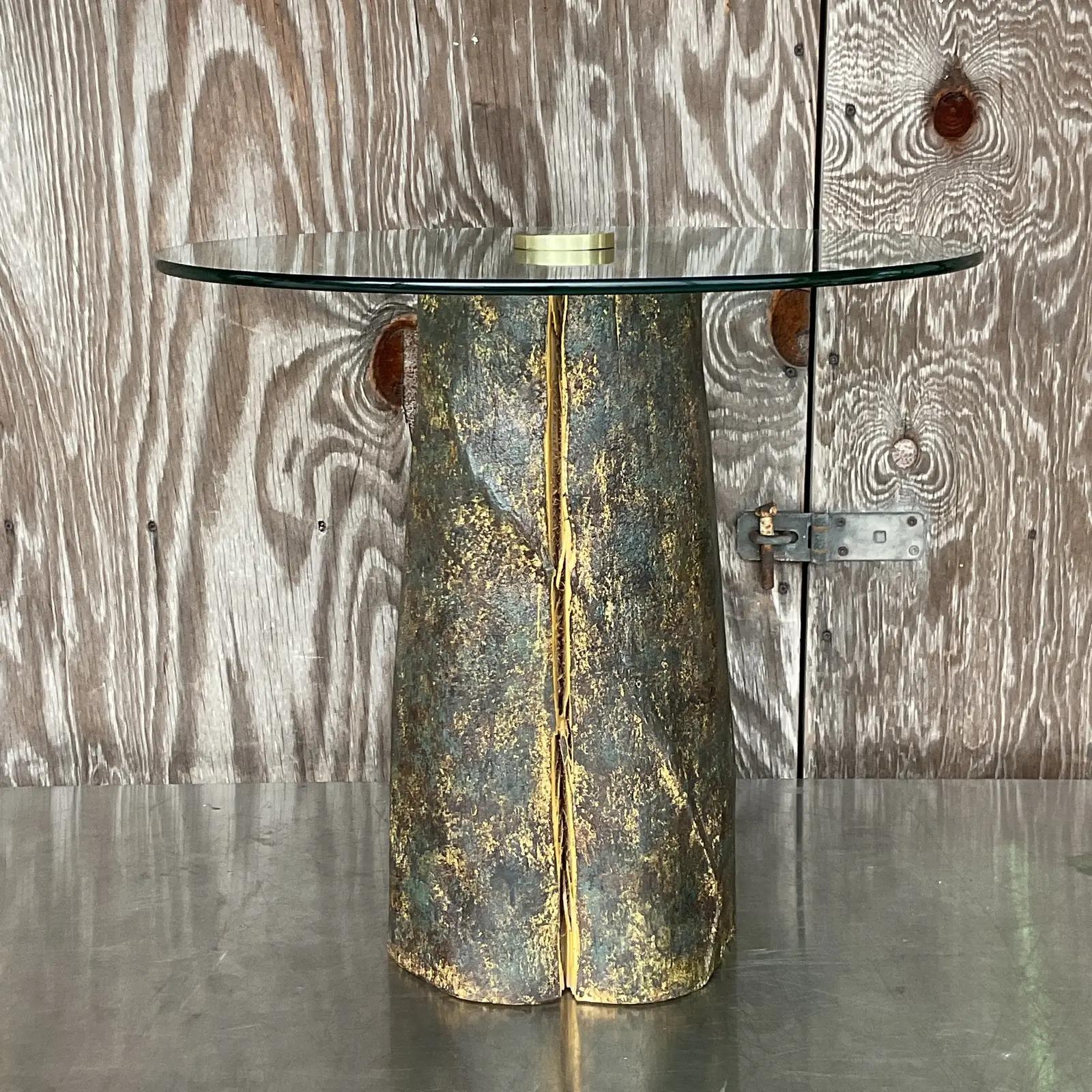 20ième siècle Table d'appoint vintage contemporaine en bois en vente