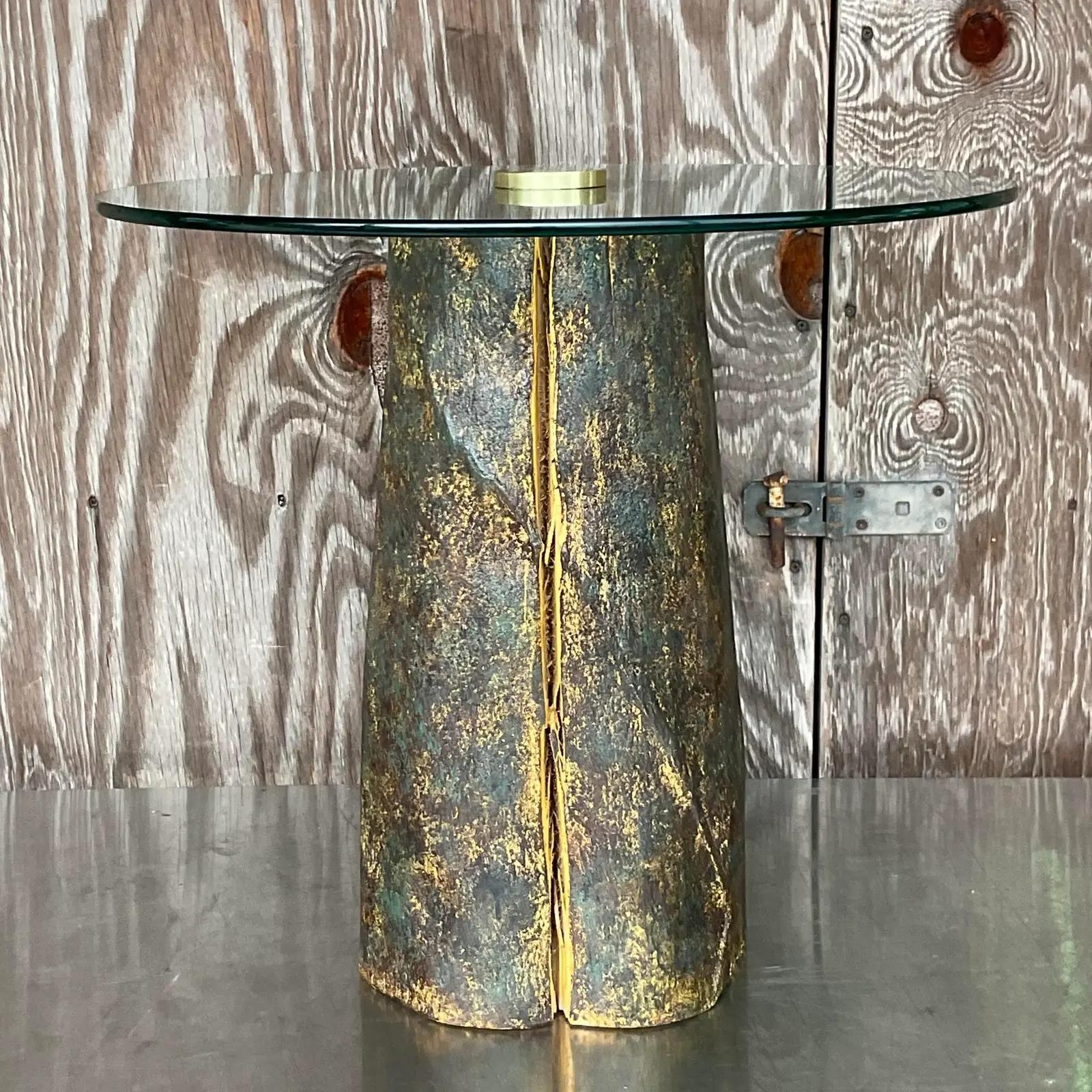 Table d'appoint vintage contemporaine en bois en vente 2