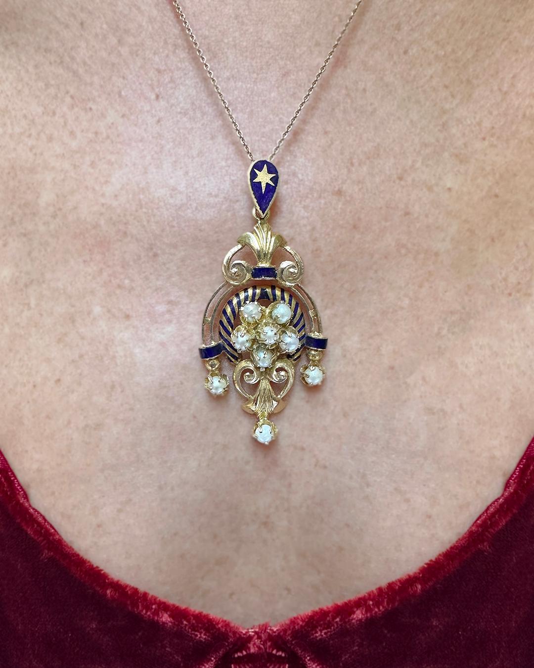 Vintage Continental 14k Gold Enamel Lavalier Pendant with Seed Pearls In Good Condition For Sale In New York, NY