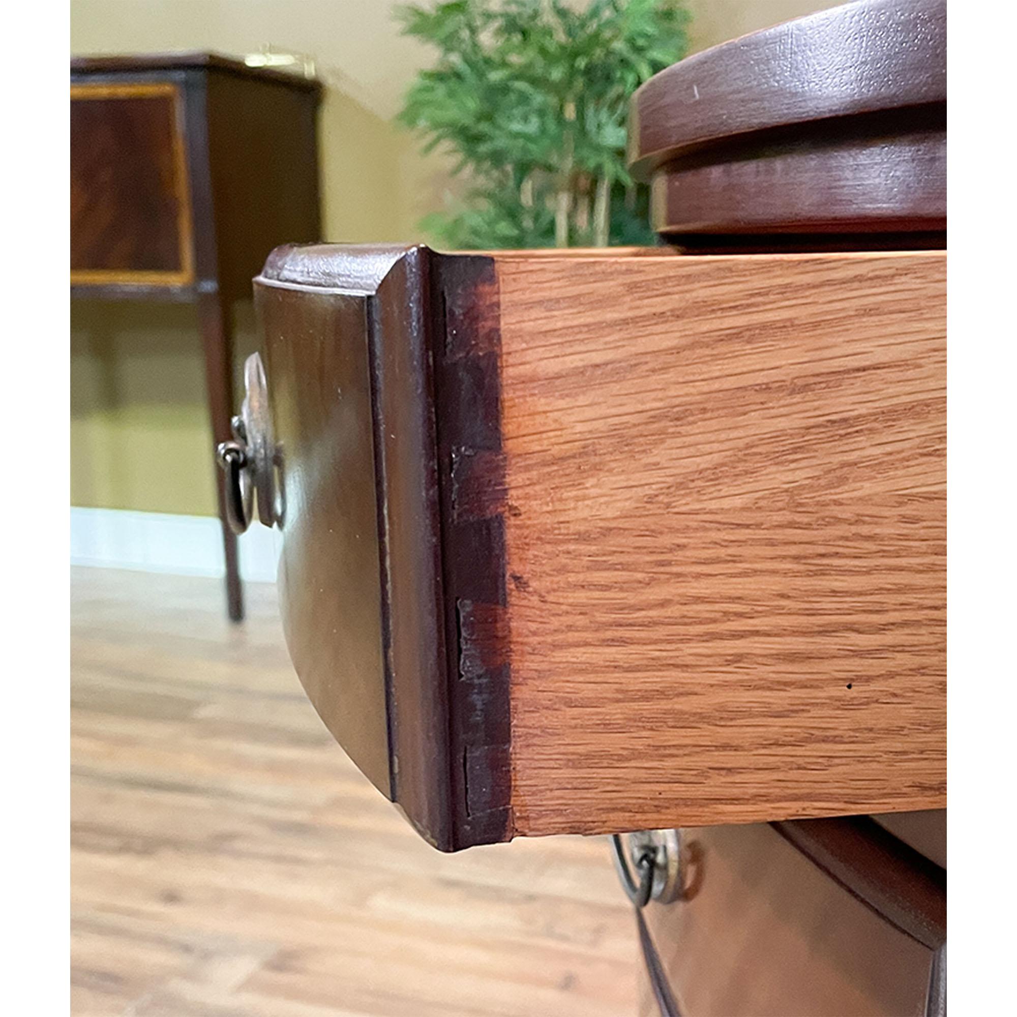 Federal Vintage Continental Mahogany Nightstand
