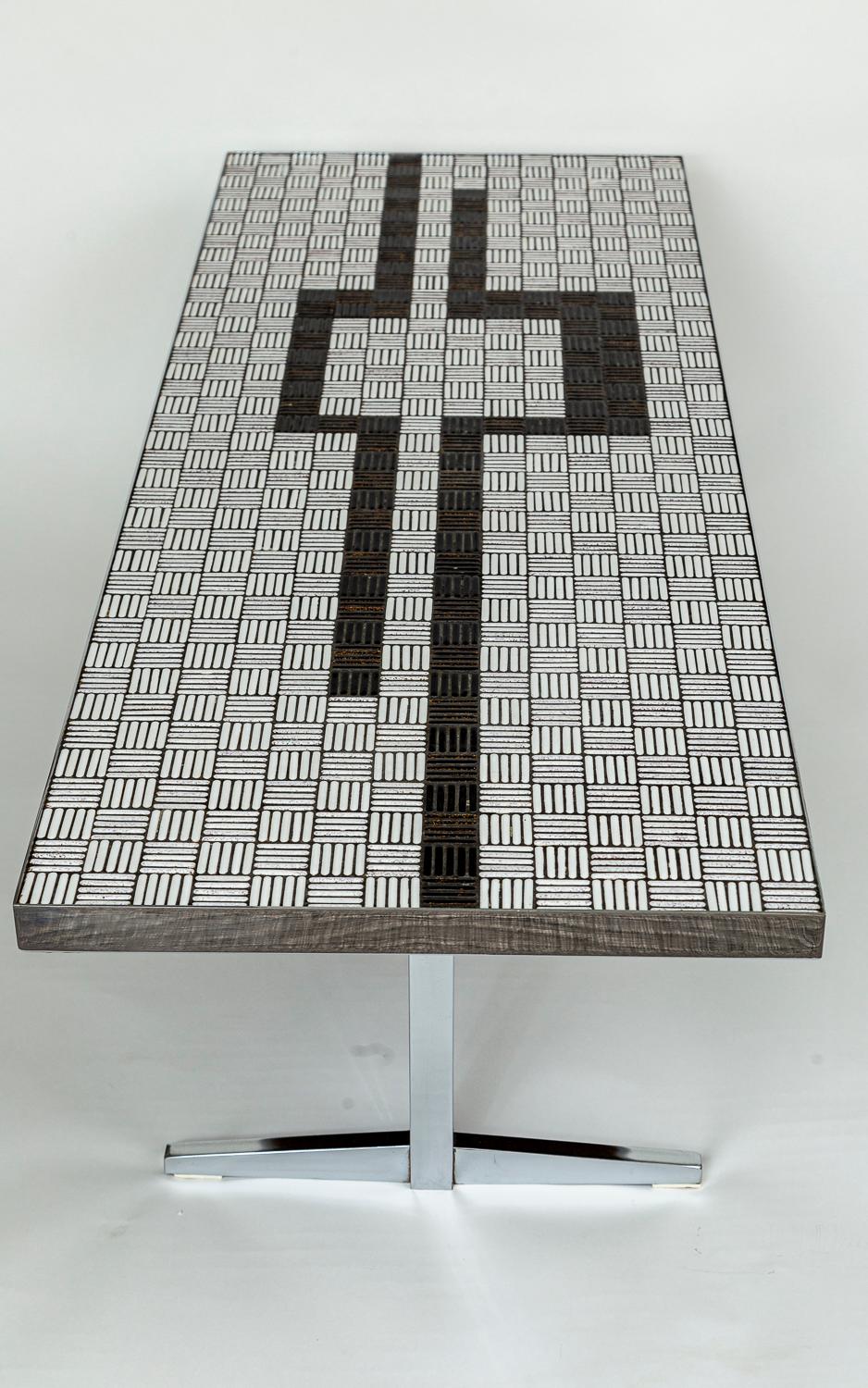 Mid Century Deutsch Mosaik Nickel niedrigen Tisch im Angebot 6