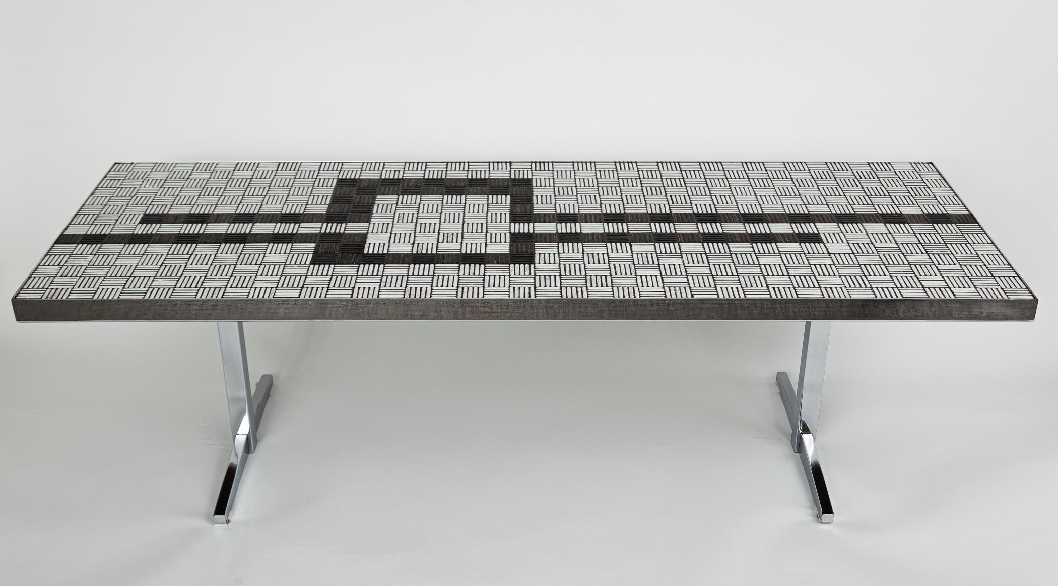 Mid Century Deutsch Mosaik Nickel niedrigen Tisch im Angebot 1