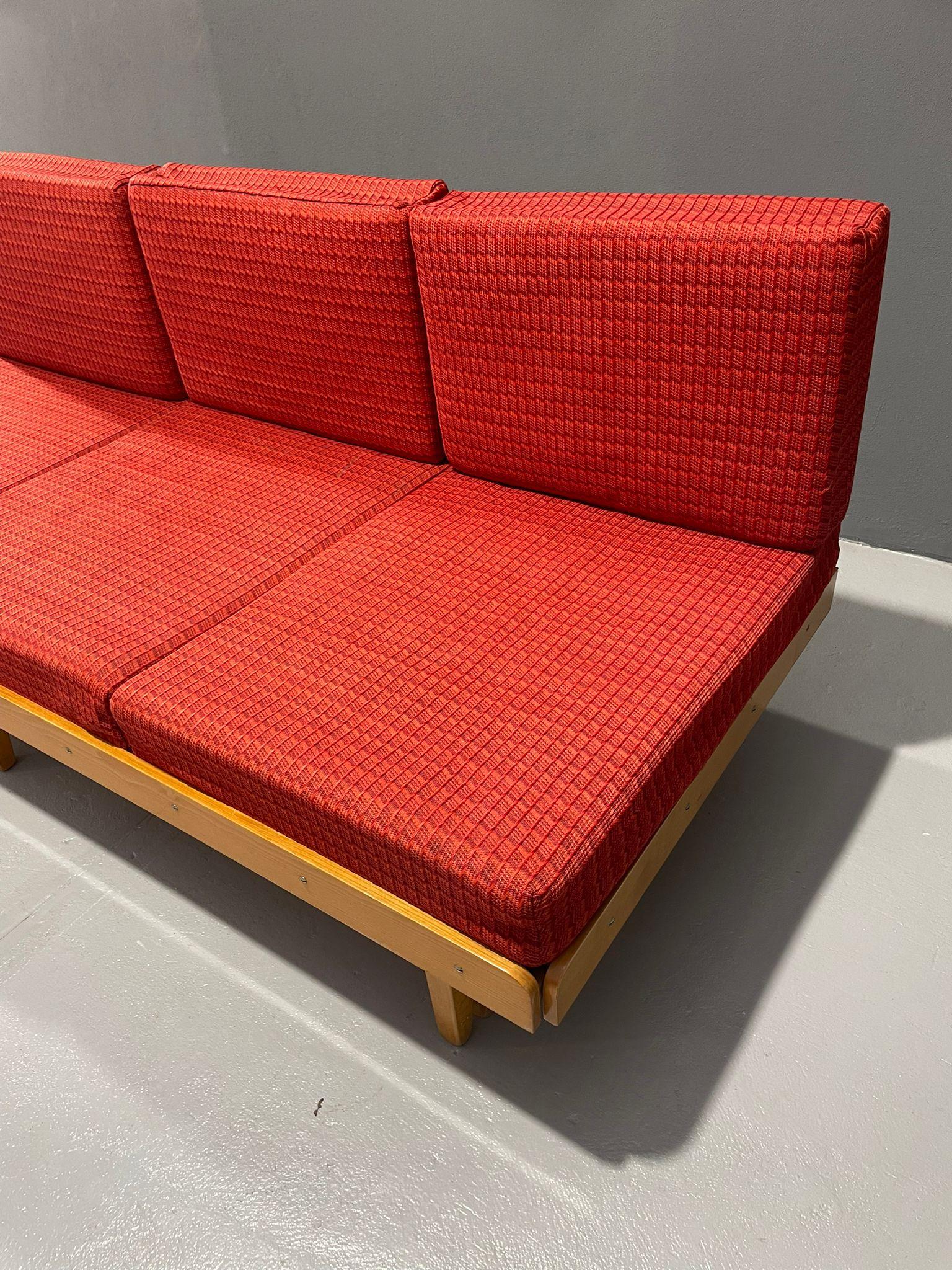 Vintage Convertible Sofa von Tatra Nábytok, 1960er Jahre im Angebot 6