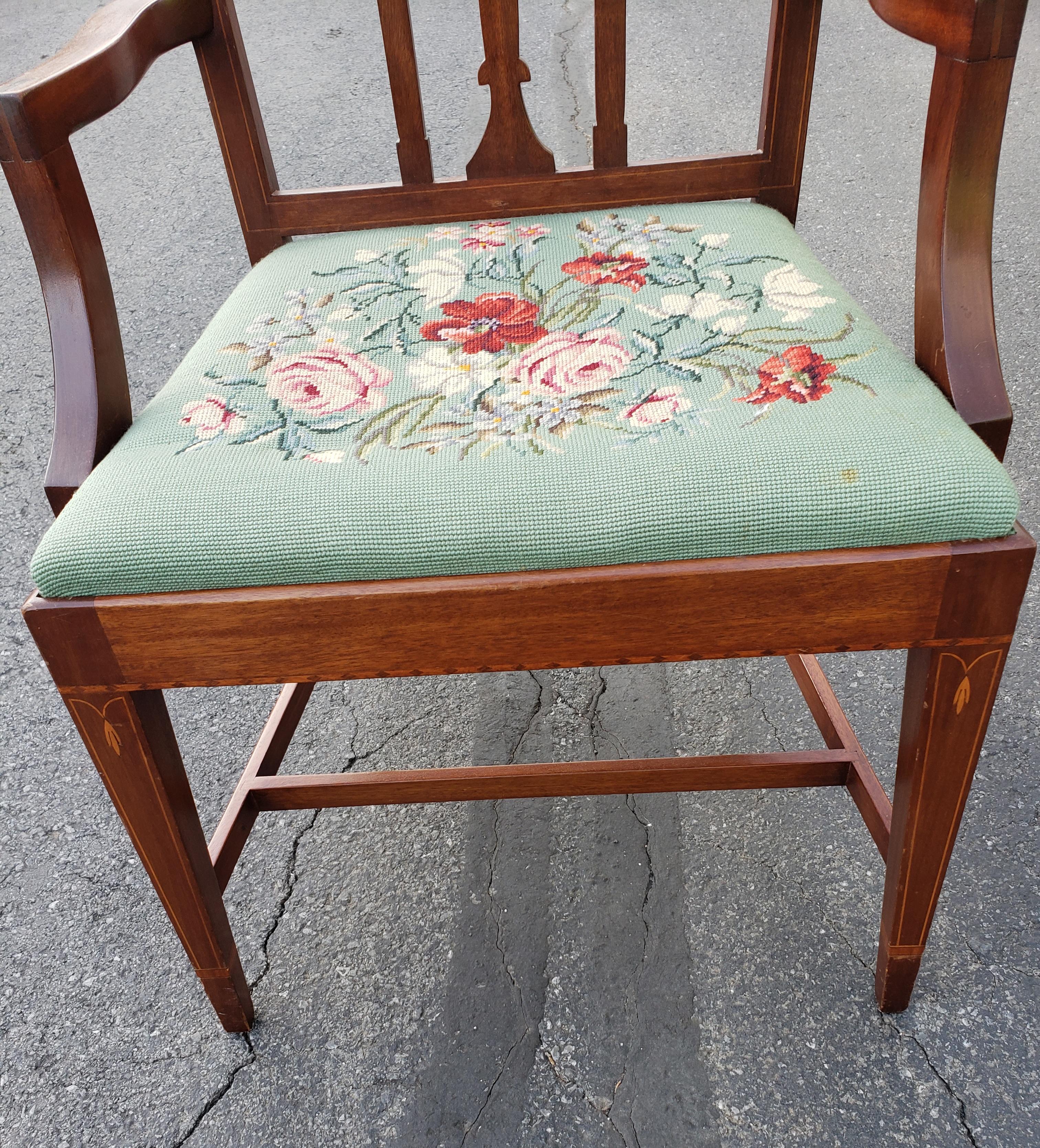 Magnificent pair of Vintage Chippendale Mahogany And satinwood ornate armchairs by Copenhaver's Furniture Company of Winchester Virginia. Beautiful Satinwood inlays ornate 
Absolutely beautiful. Please see close up picture for fine designs and