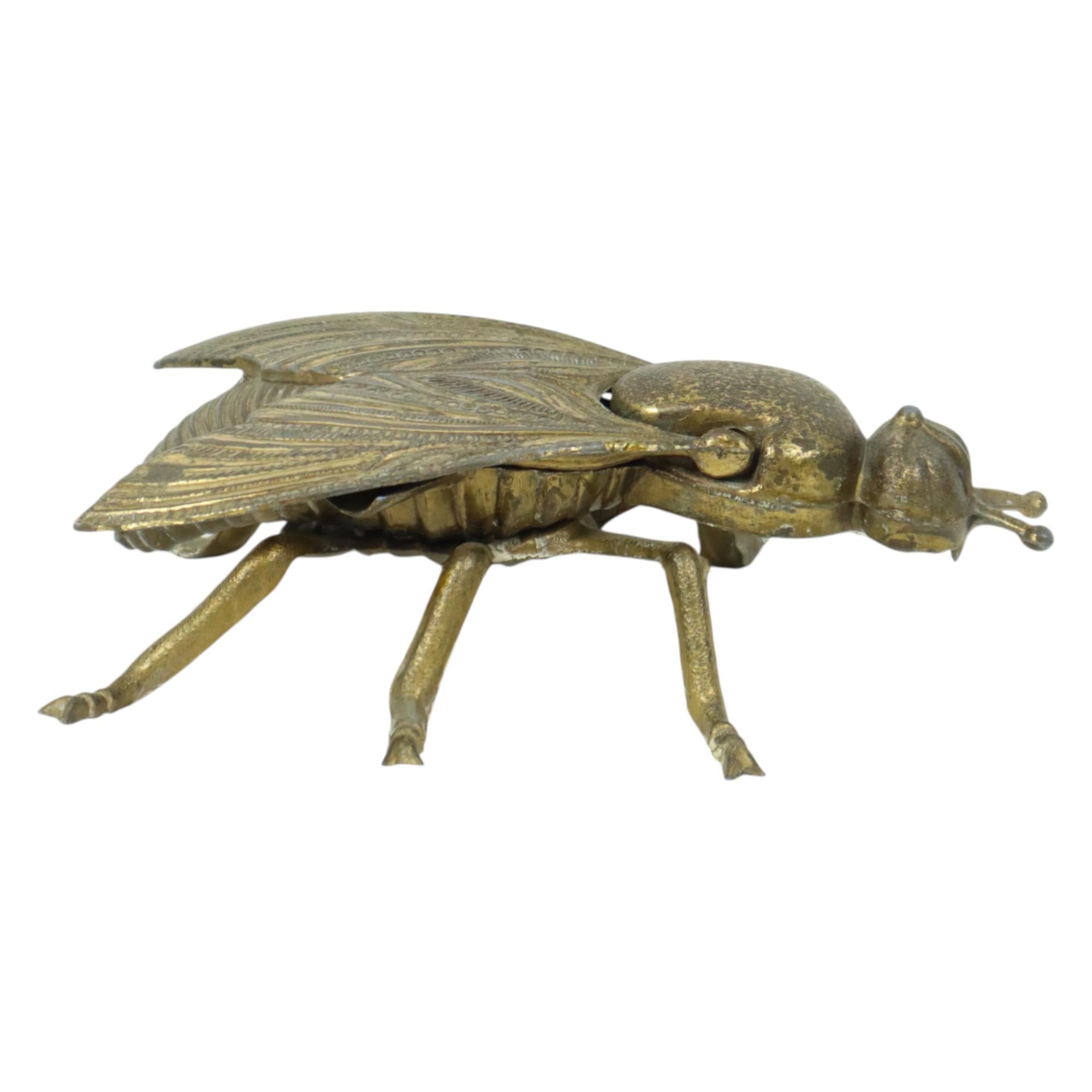 Posacenere d'epoca in rame Fly Brass Italy 1960s in vendita 1