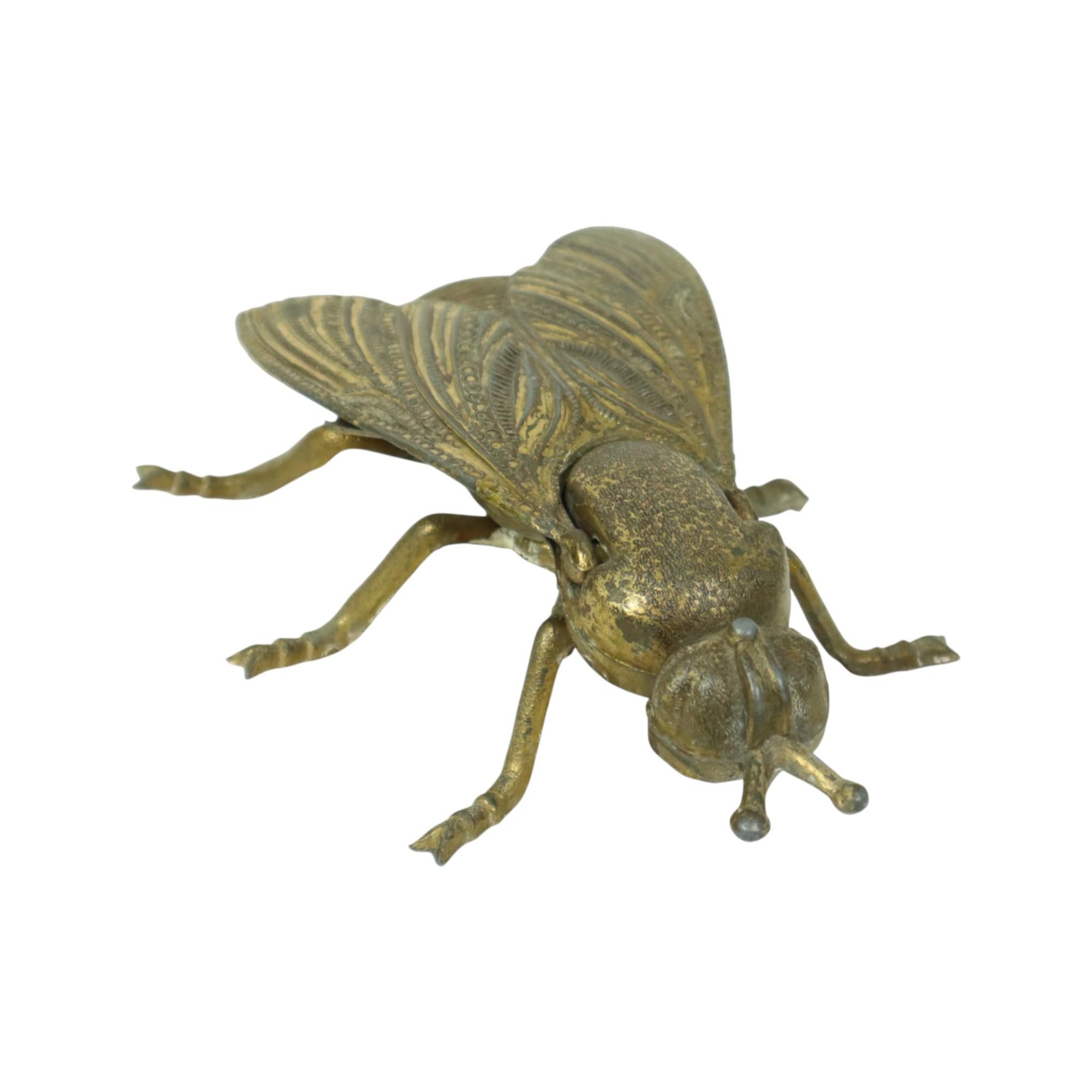 Posacenere d'epoca in rame Fly Brass Italy 1960s in vendita 2