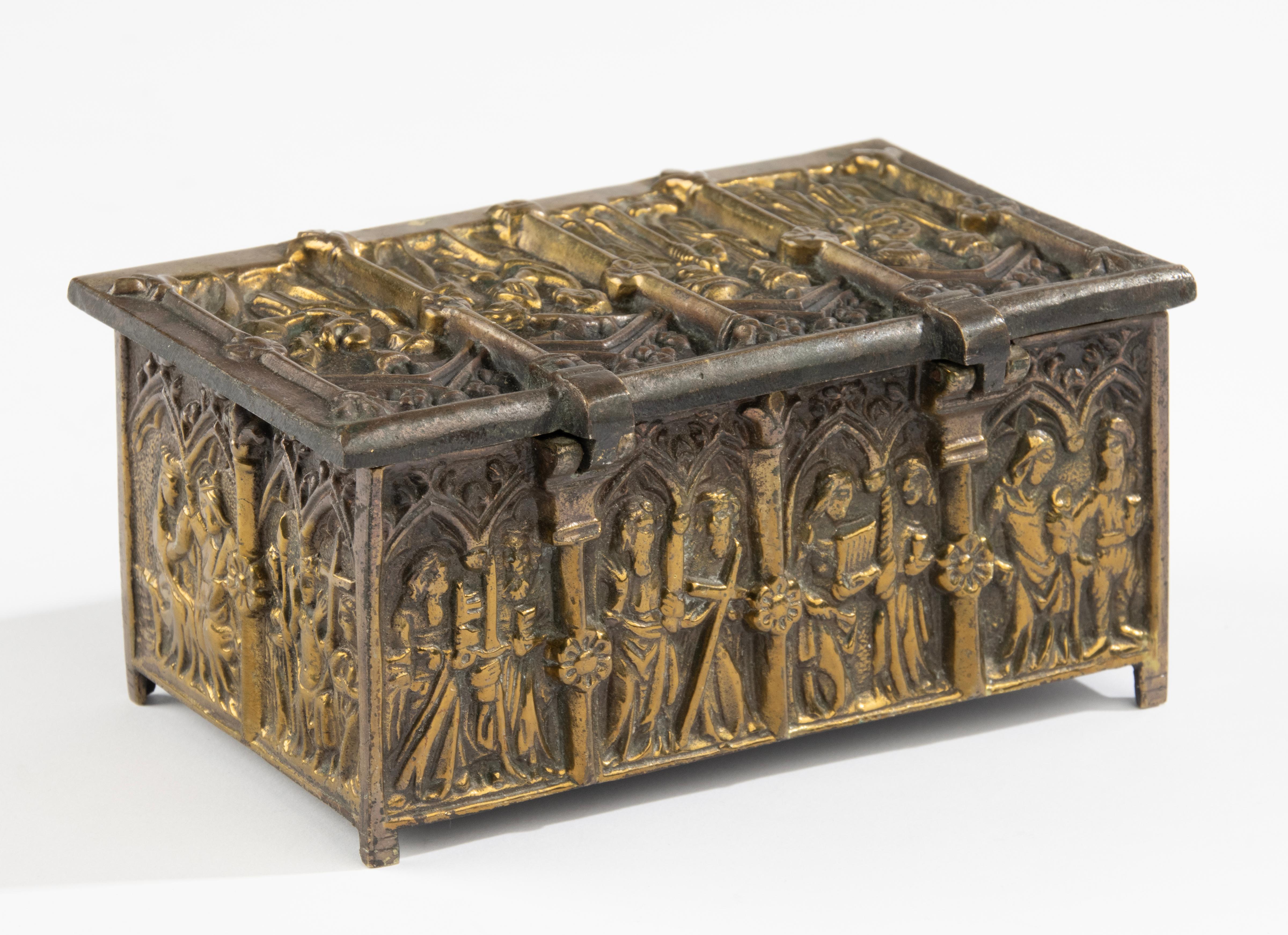 Early 20th Century Brass Box - Gothic Style  For Sale 12