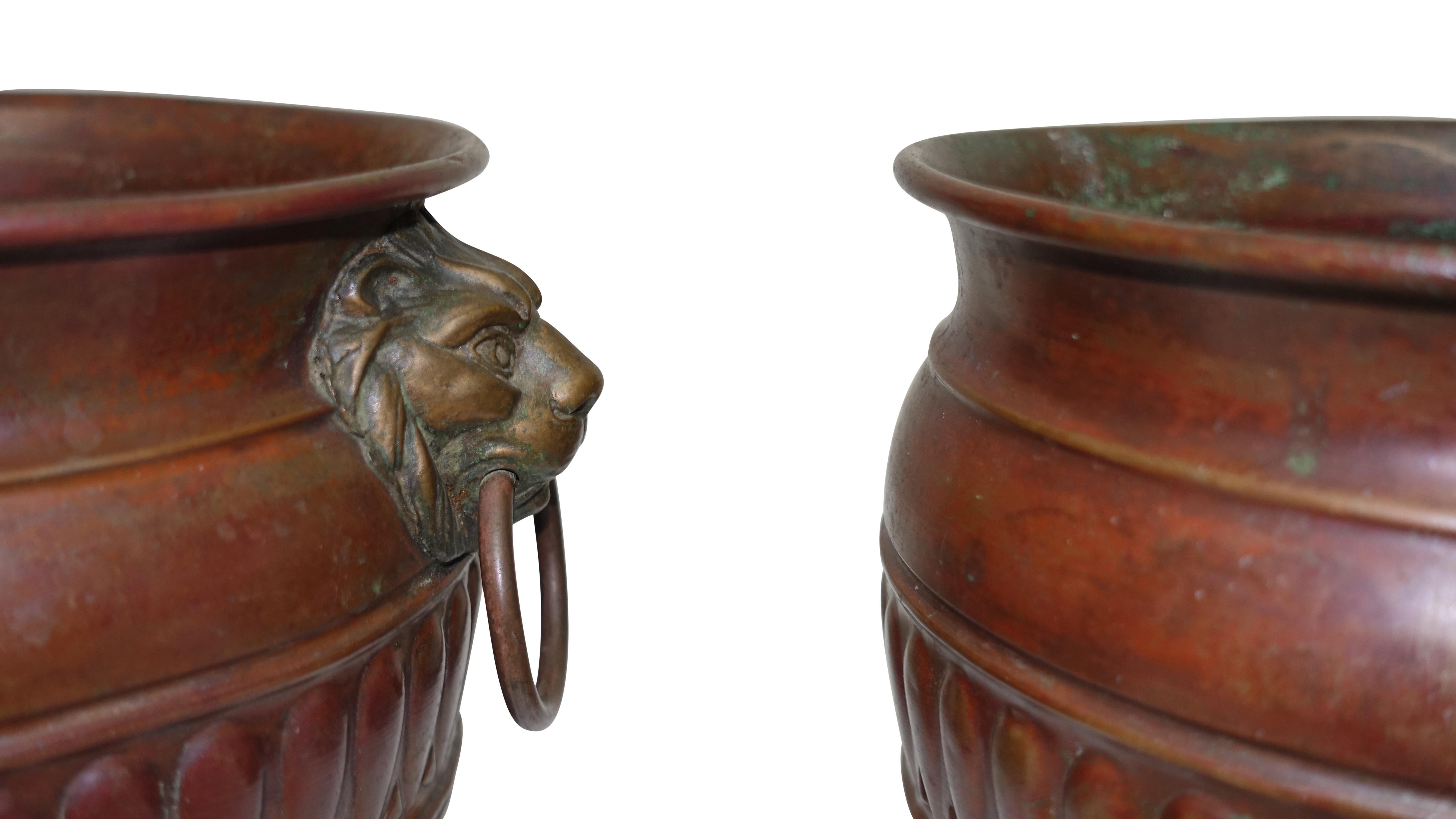 Vintage Copper Cachepots with Red Patinated Finish, Italian, circa 1930s In Good Condition In San Francisco, CA