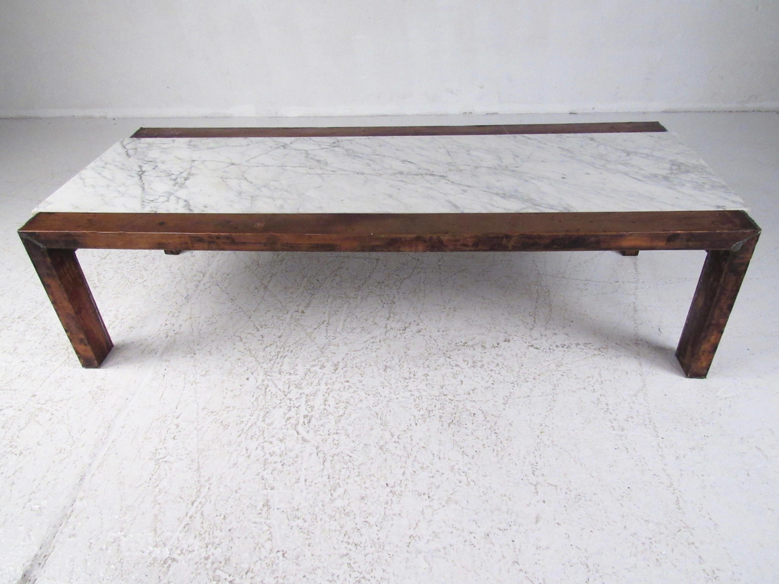 Vintage Copper Coffee Table with Marble Top In Good Condition For Sale In Brooklyn, NY