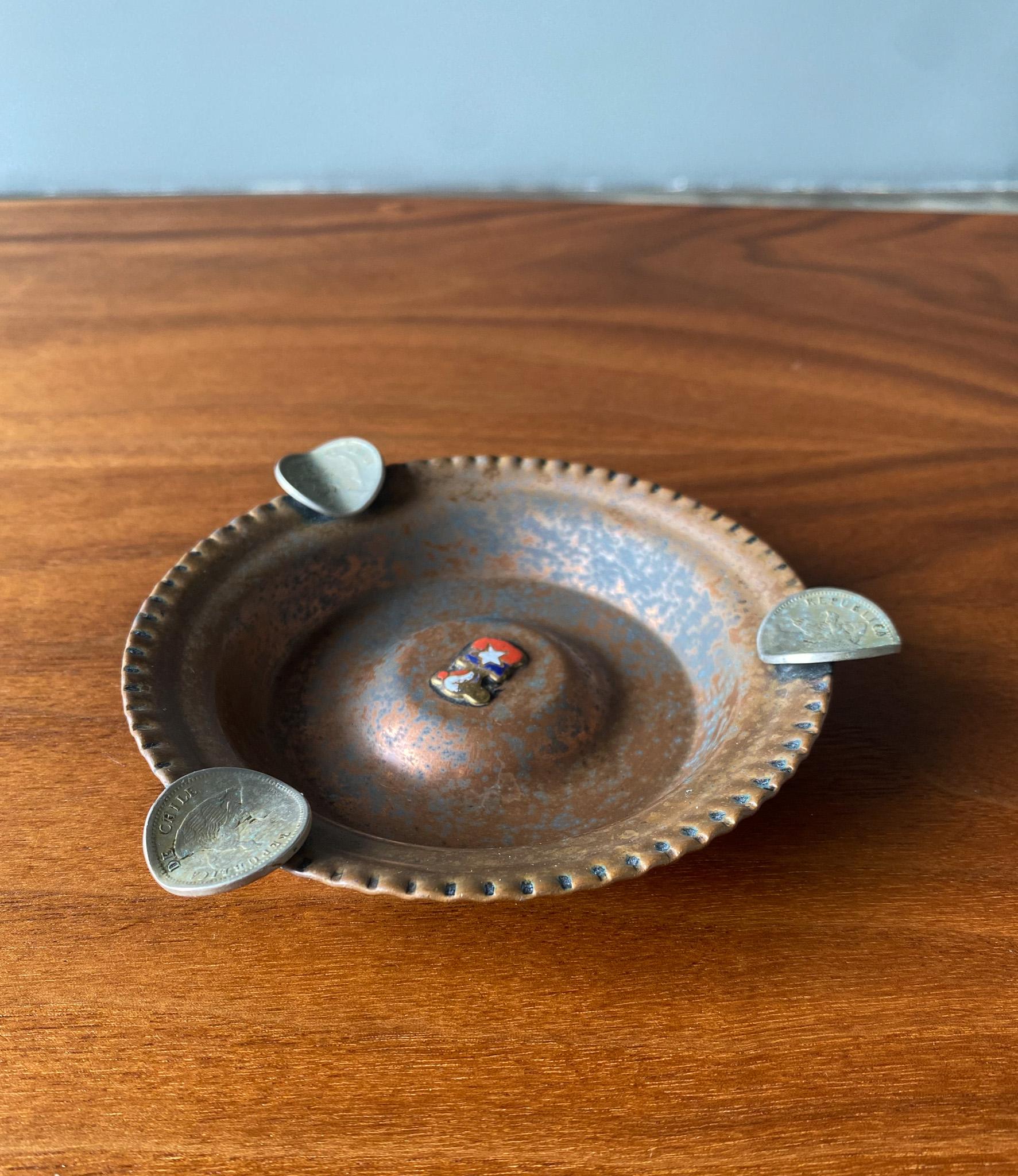 Mid-Century Modern Vintage Copper & Coins Ashtray, Chile, 1950's  For Sale