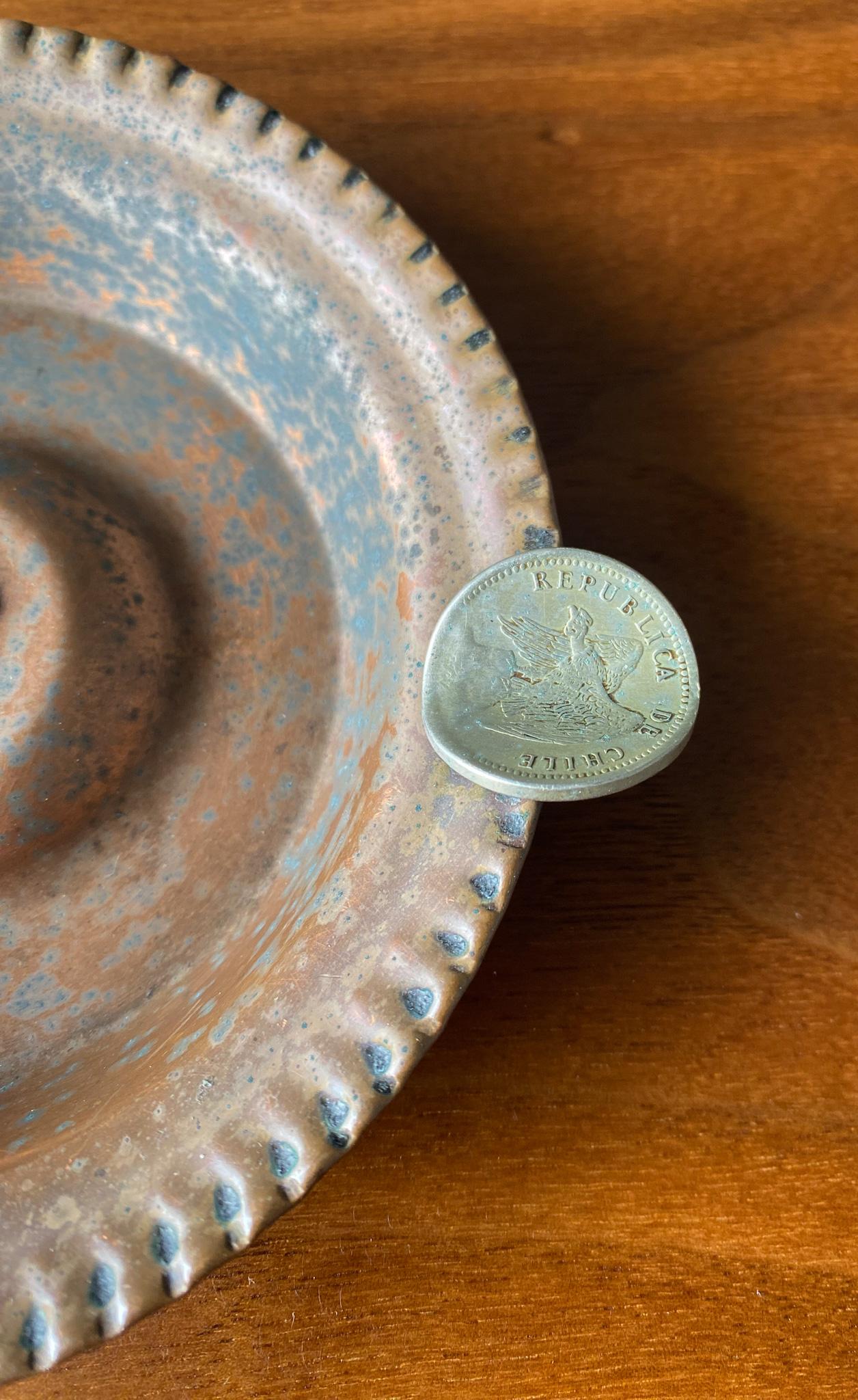 Vintage Copper & Coins Ashtray, Chile, 1950's  In Good Condition In Costa Mesa, CA