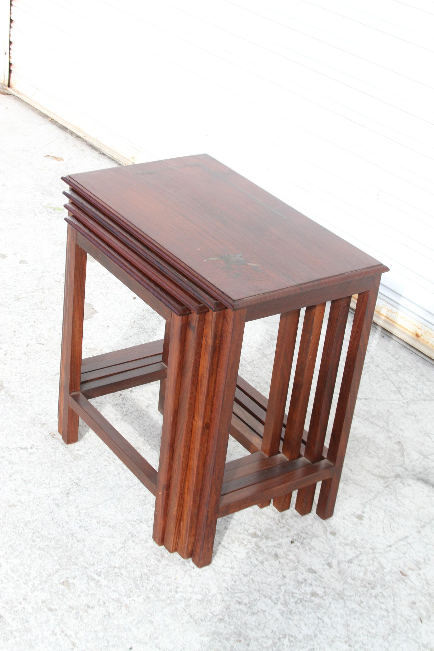 Vintage Copper Inlaid Nesting Tables In Good Condition For Sale In Pasadena, TX