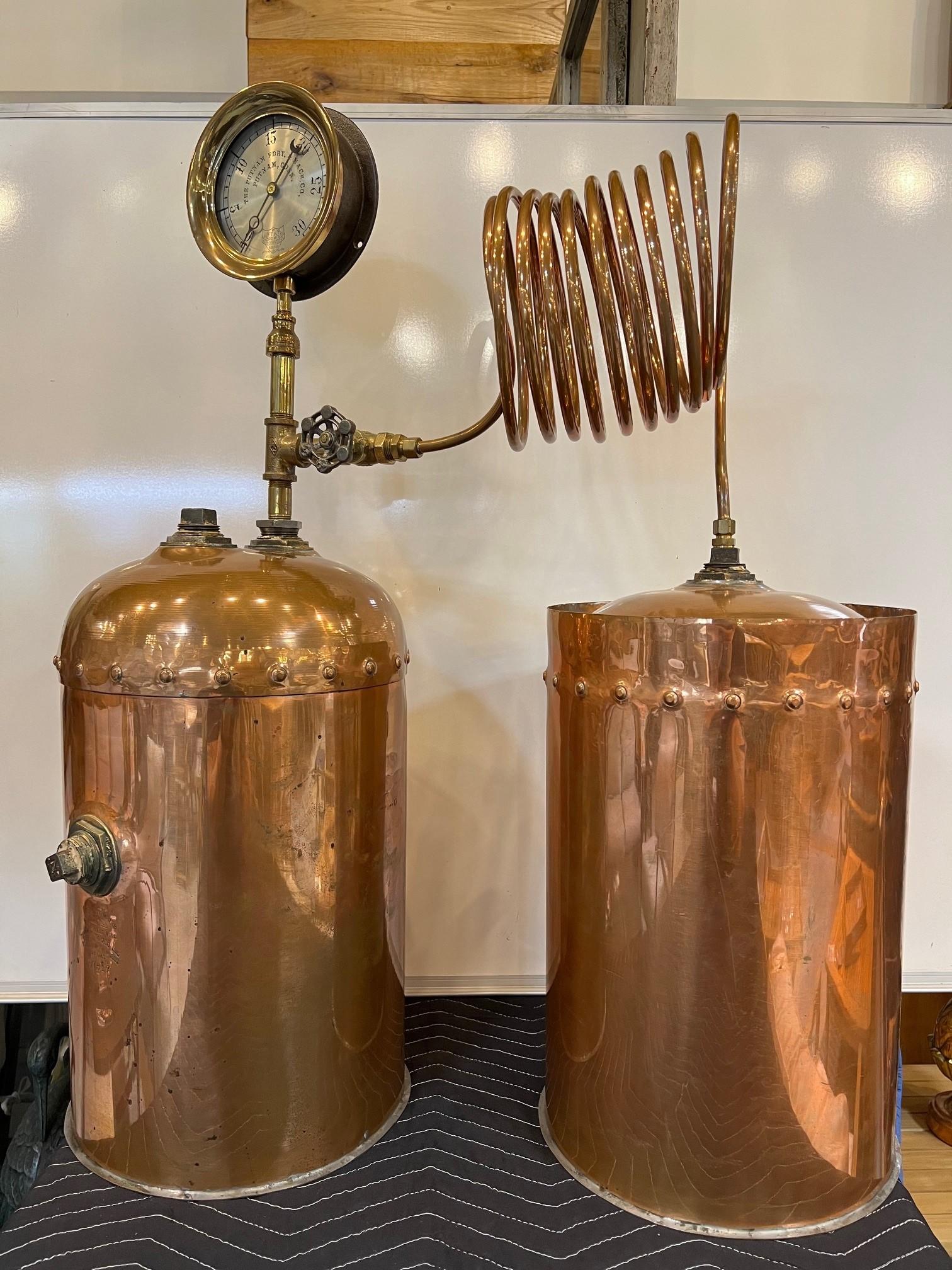 Vintage Copper Moonshine Whiskey Distiller, Still Dahlquist MFG. Co. 25 Gallon   For Sale 15