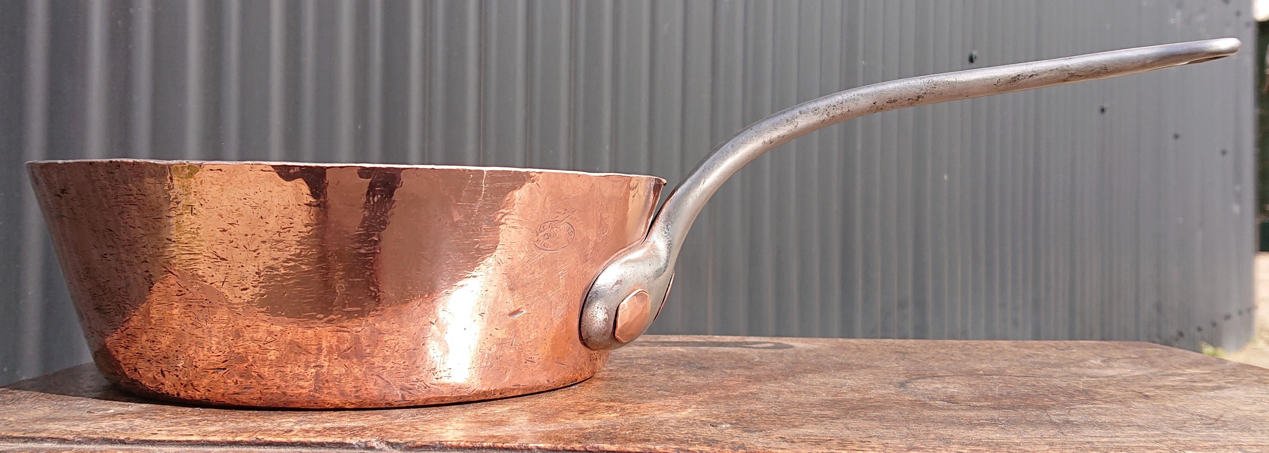 Vintage Copper Pan by J & E Gaillard for the Metropole Hotel Paris 4