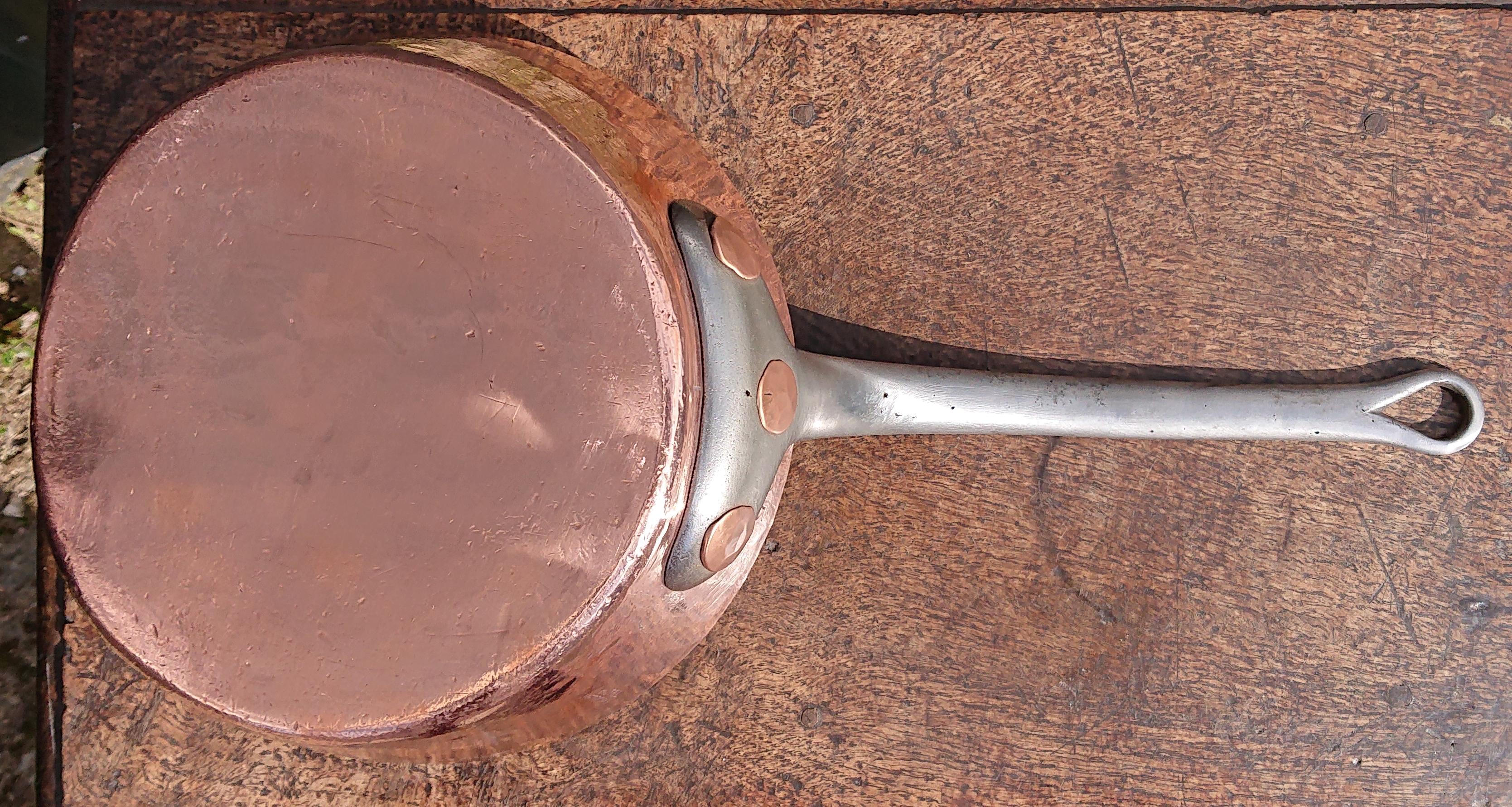 Vintage Copper Pan by J & E Gaillard for the Metropole Hotel Paris 7