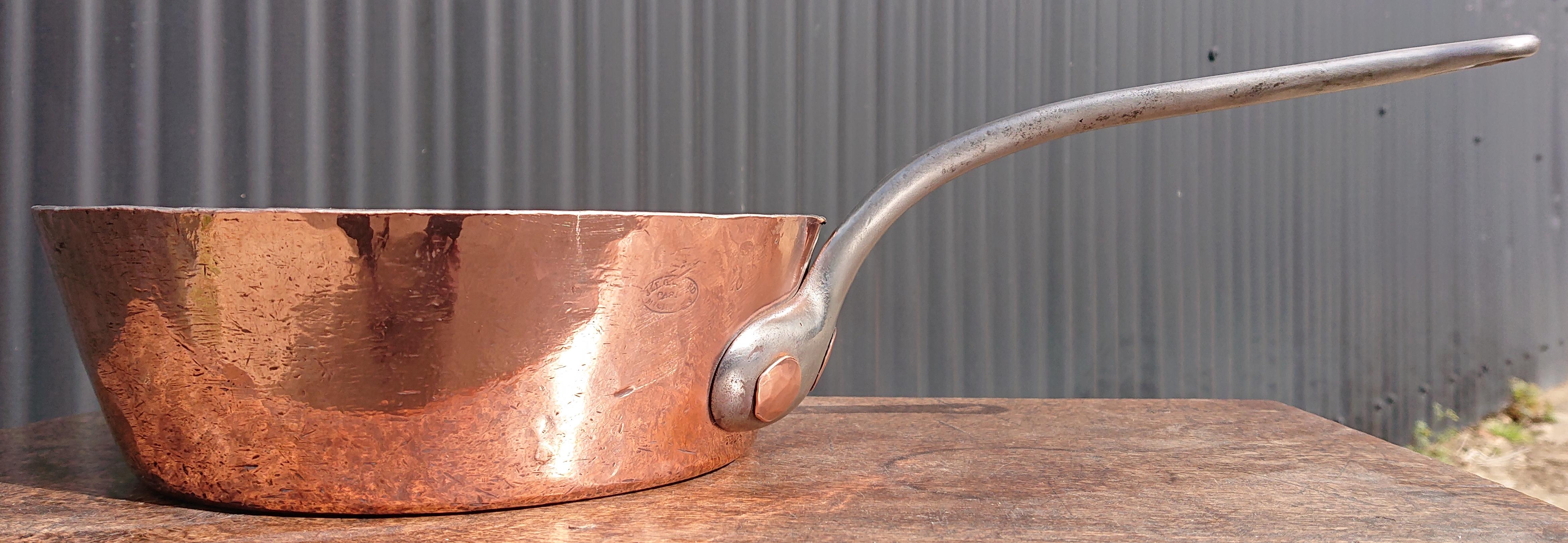 20th Century Vintage Copper Pan by J & E Gaillard for the Metropole Hotel Paris